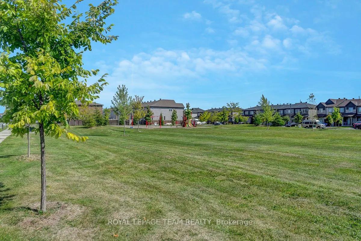 545 Decoeur Drive