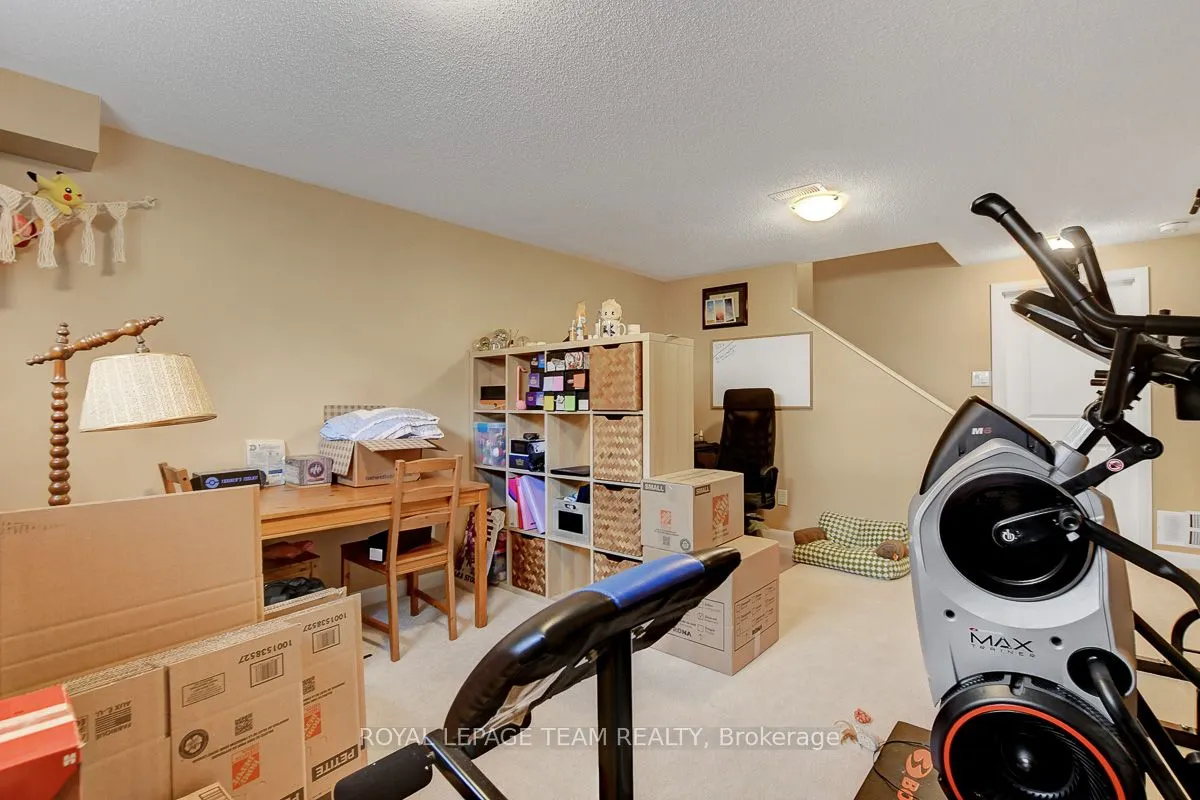 545 Decoeur Drive