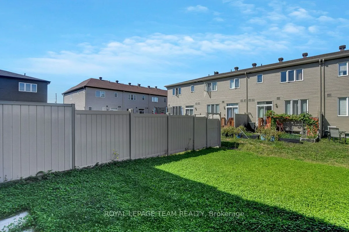 545 Decoeur Drive