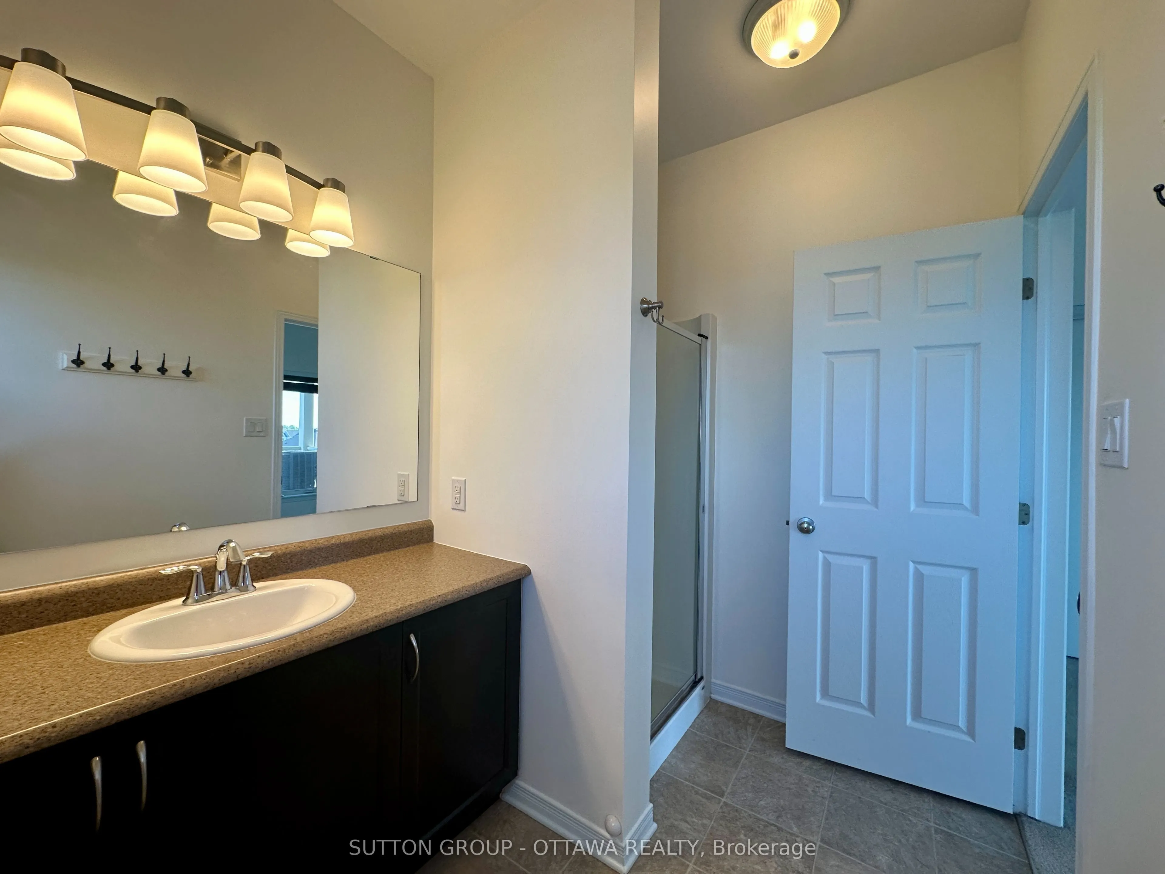 260 Shanly Private, #16