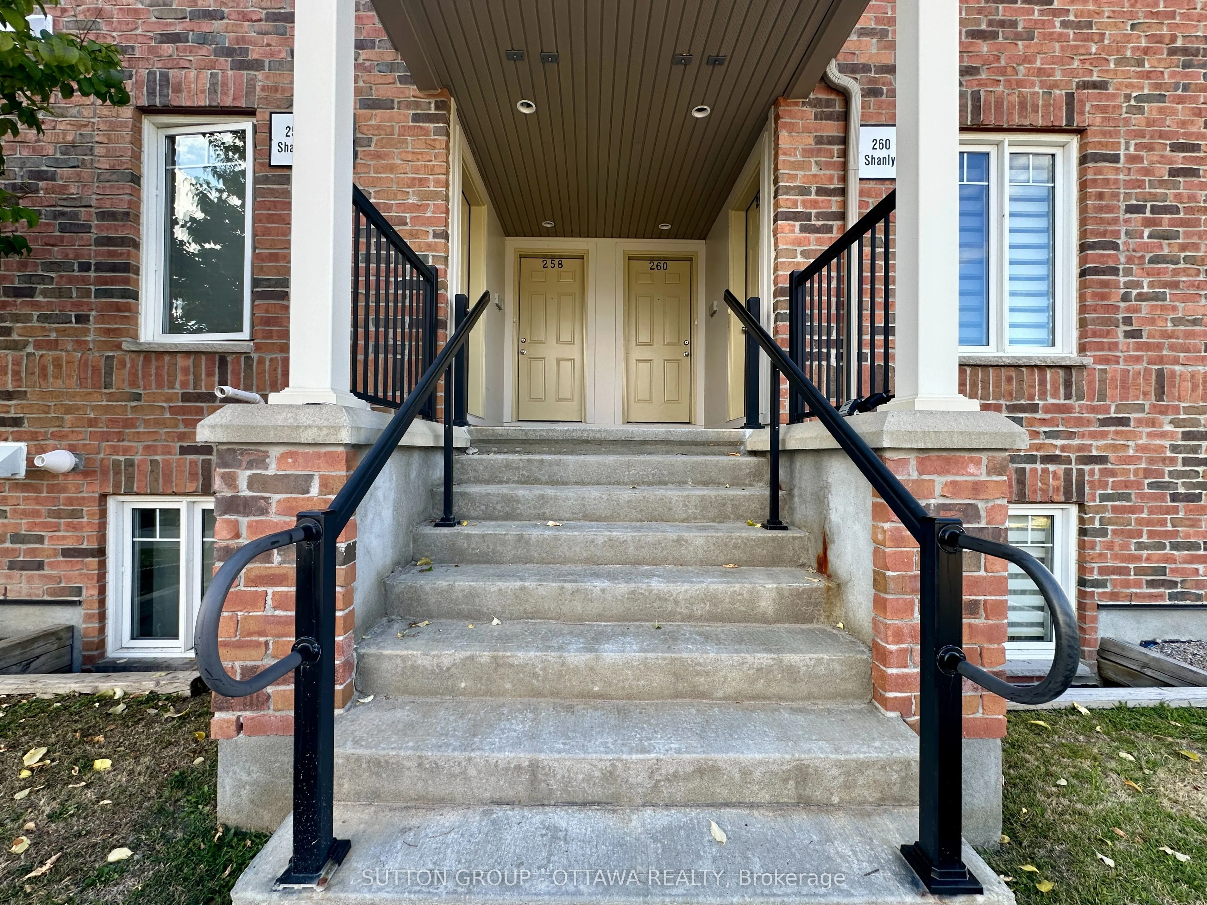 260 Shanly Private, #16