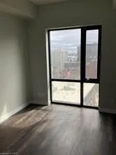 15 Queen Street S, #714