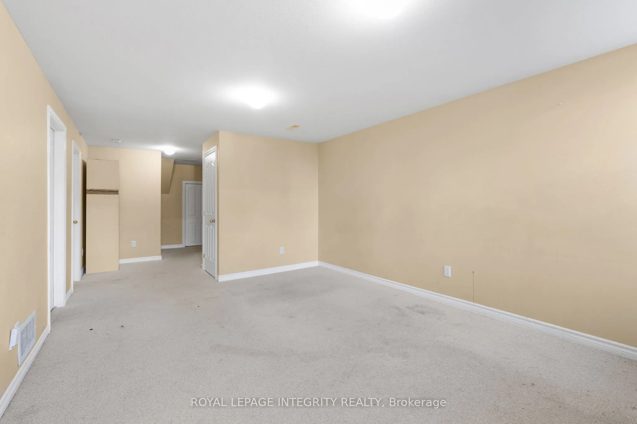 1899 Arrowgrass Way