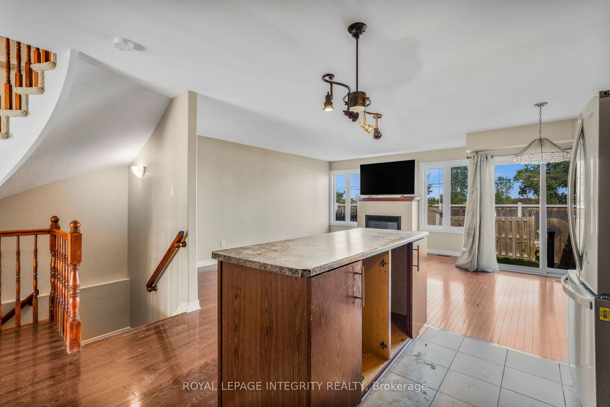 1899 Arrowgrass Way