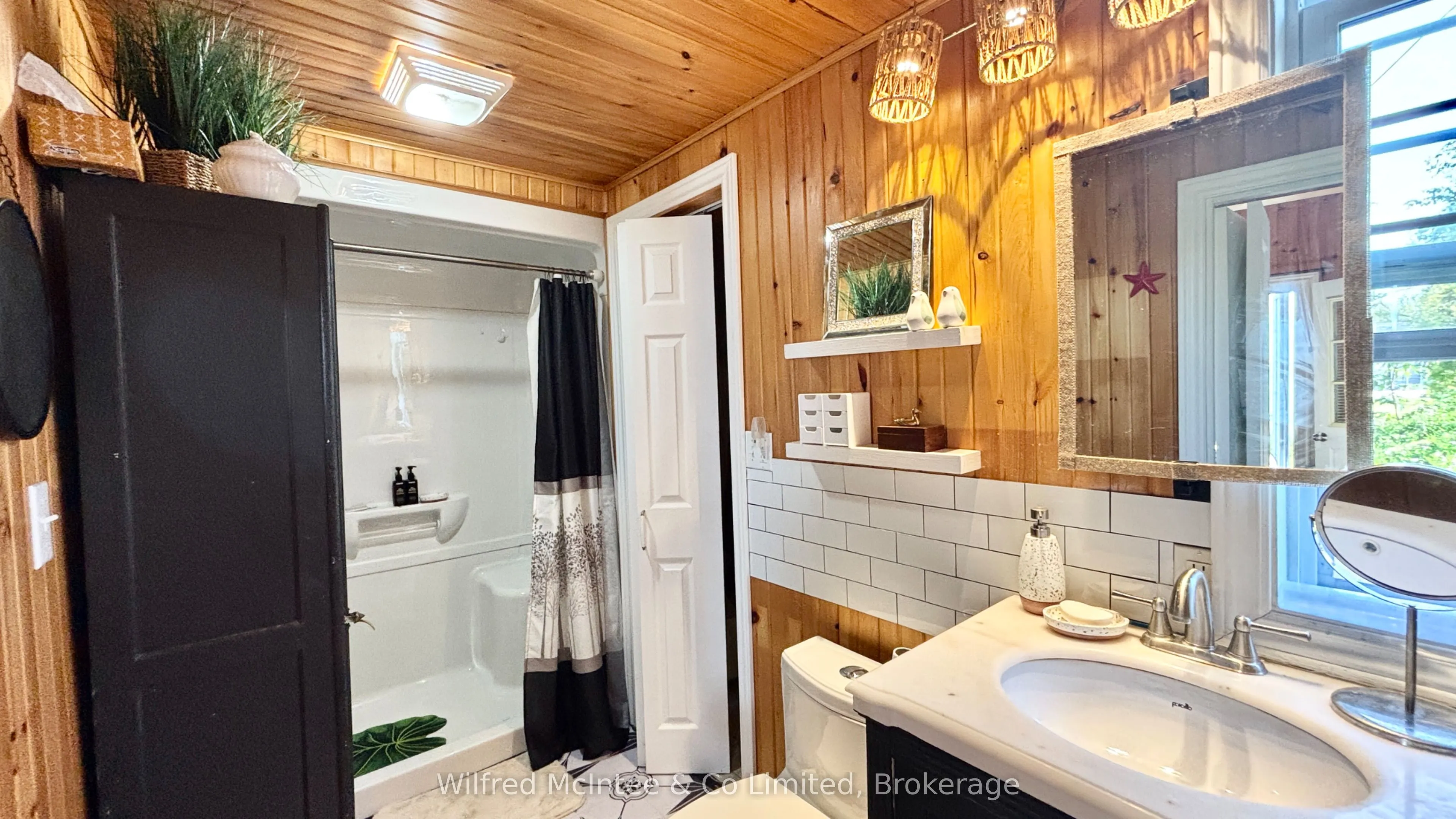 495 BRUCE ROAD 13