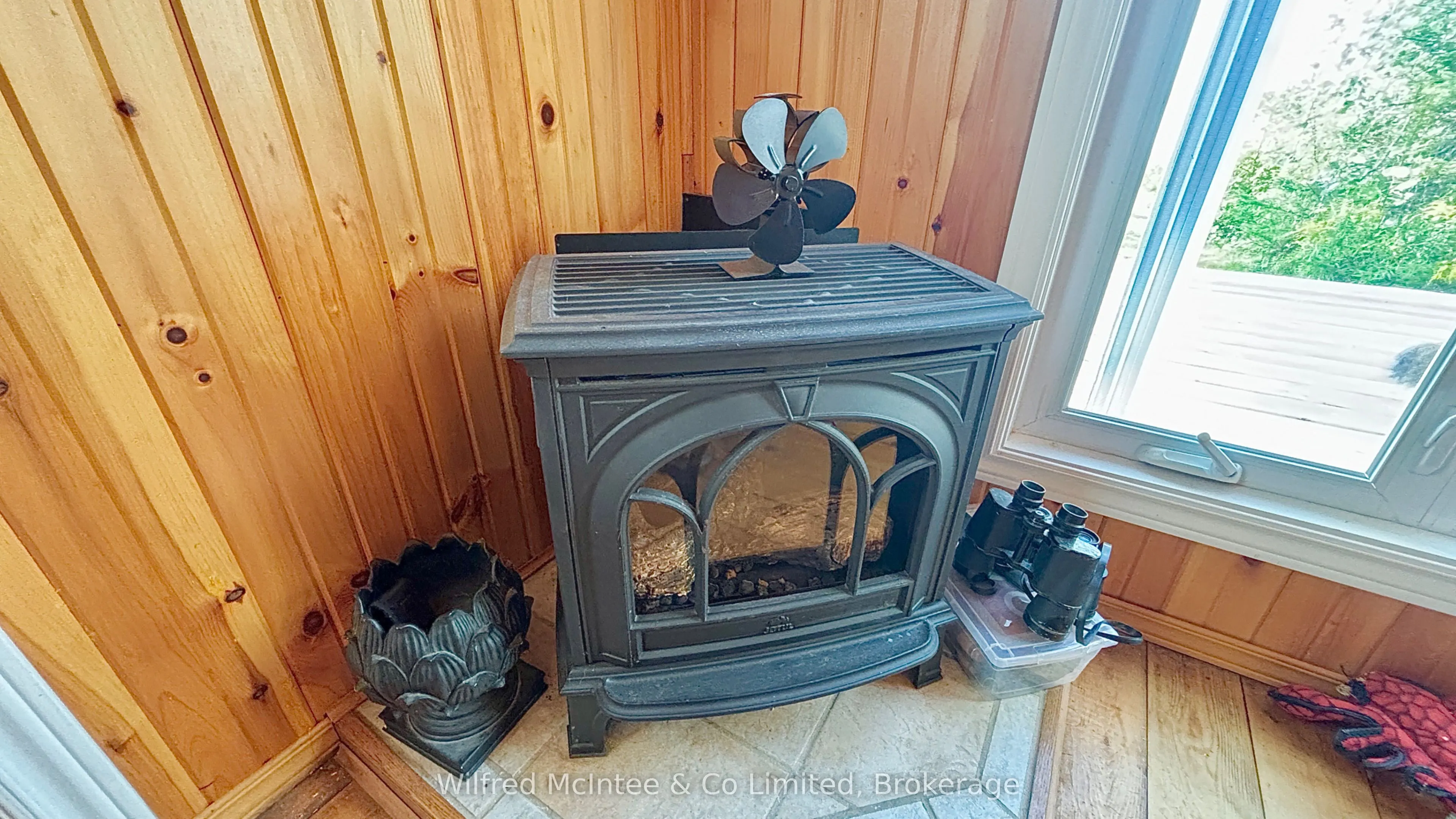 495 BRUCE ROAD 13