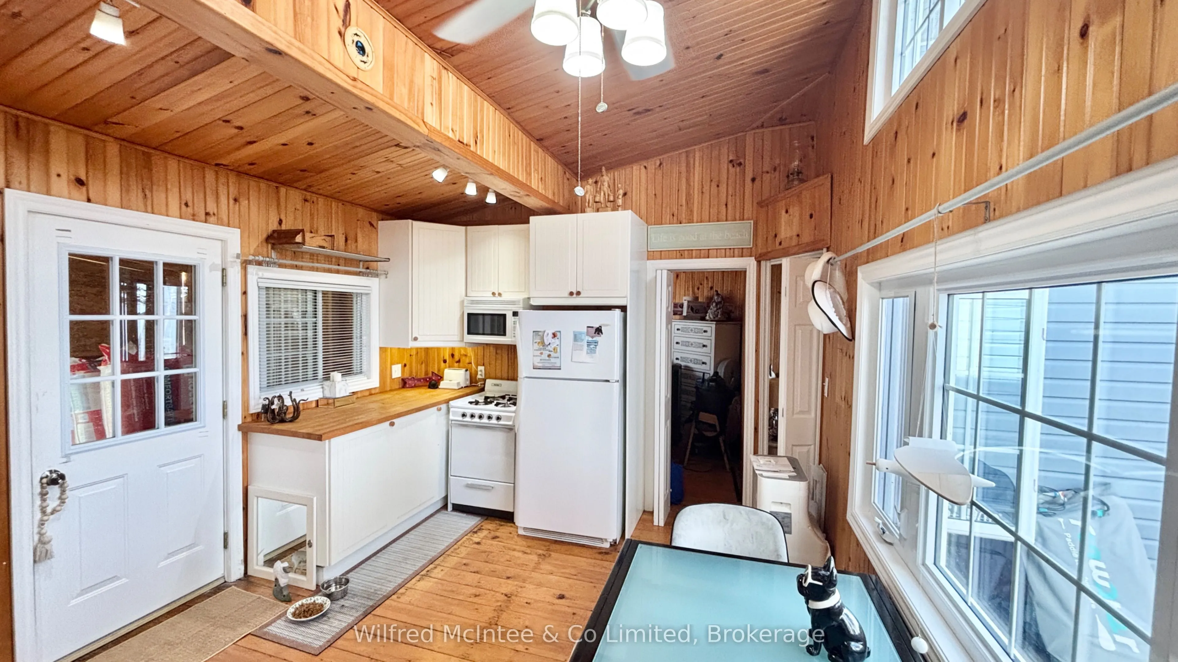 495 BRUCE ROAD 13