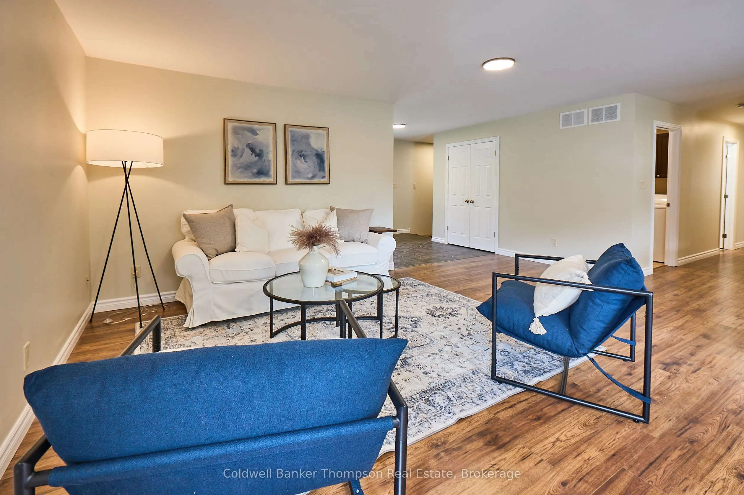 215 Town Line Road W