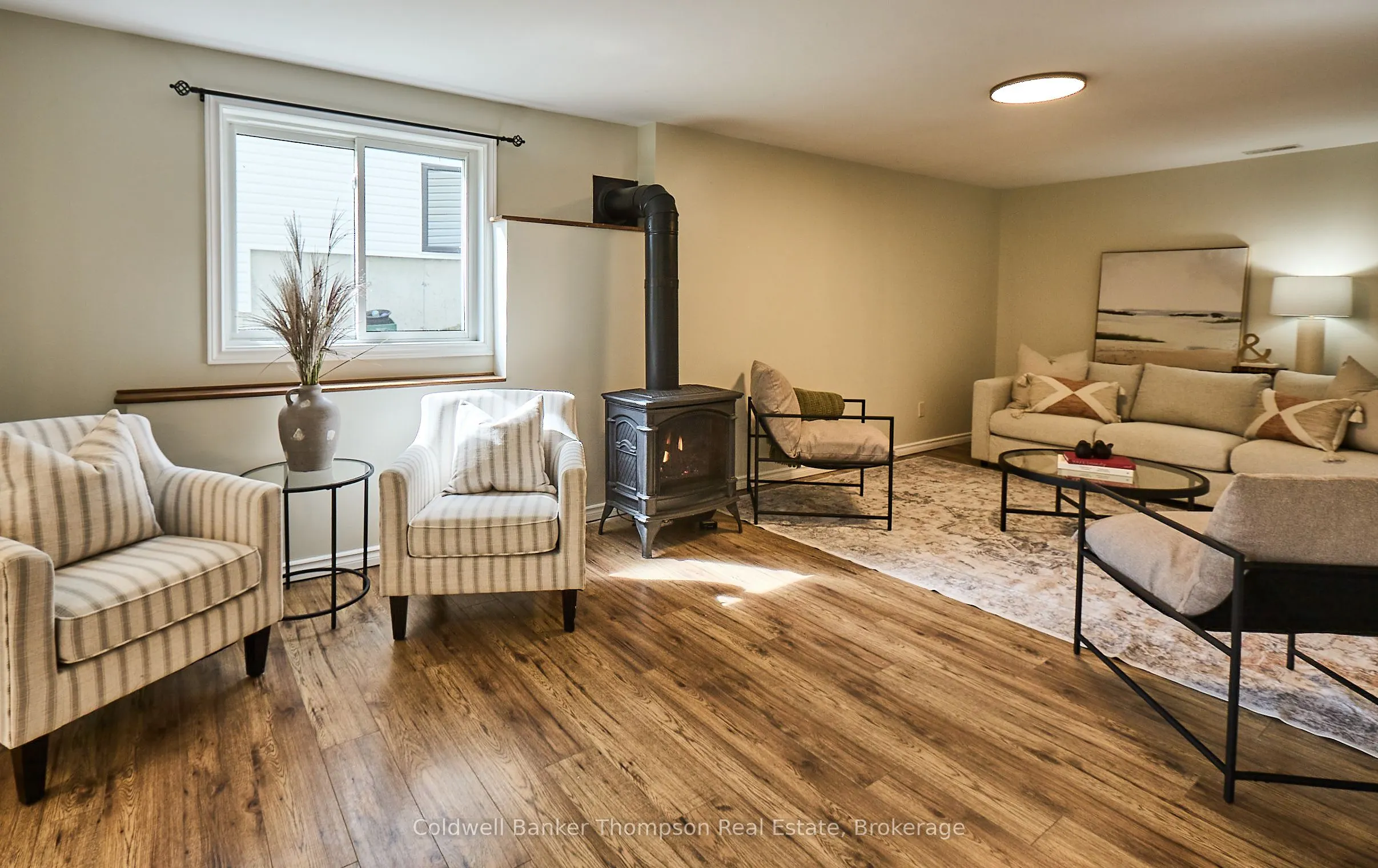 215 Town Line Road W
