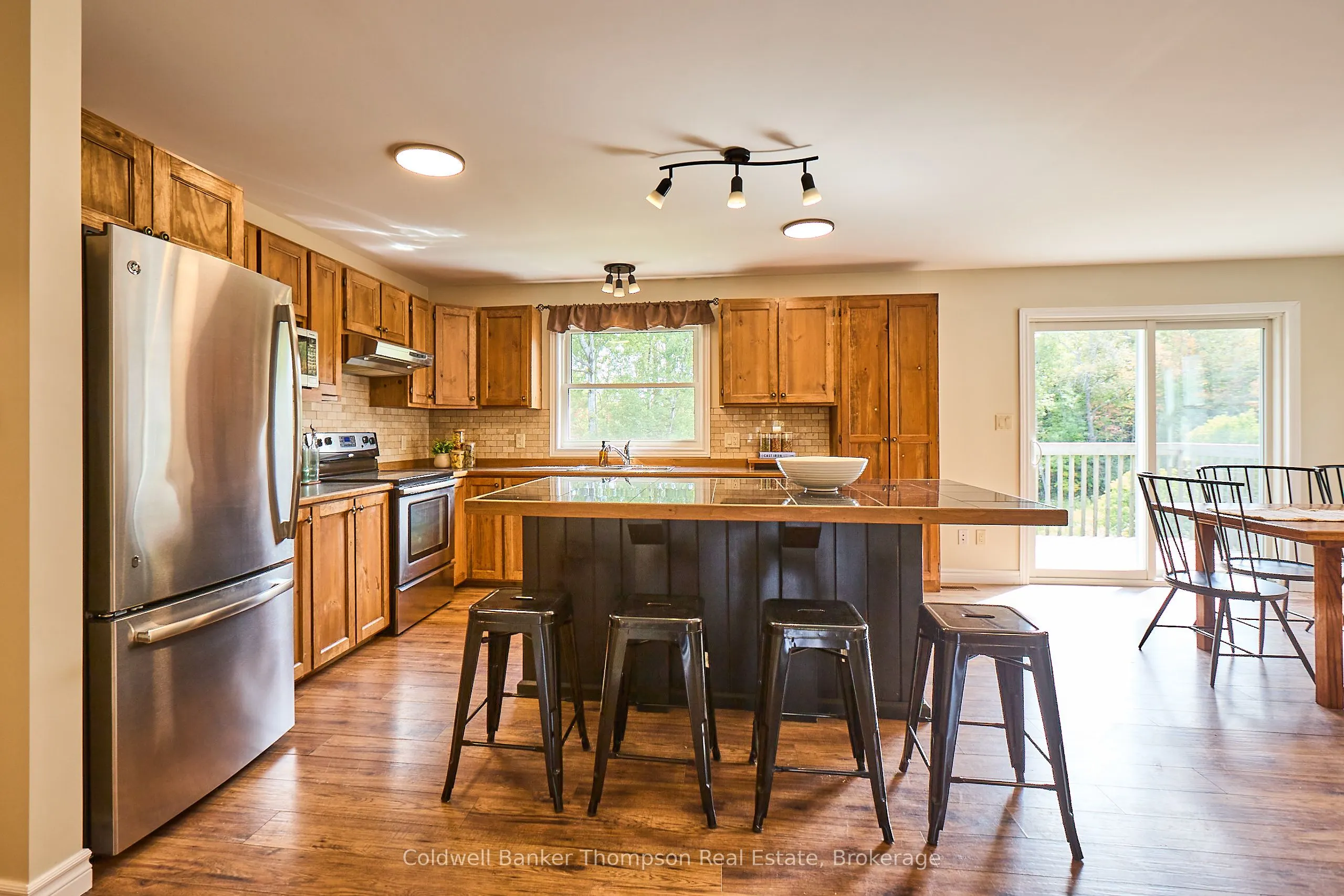 215 Town Line Road W