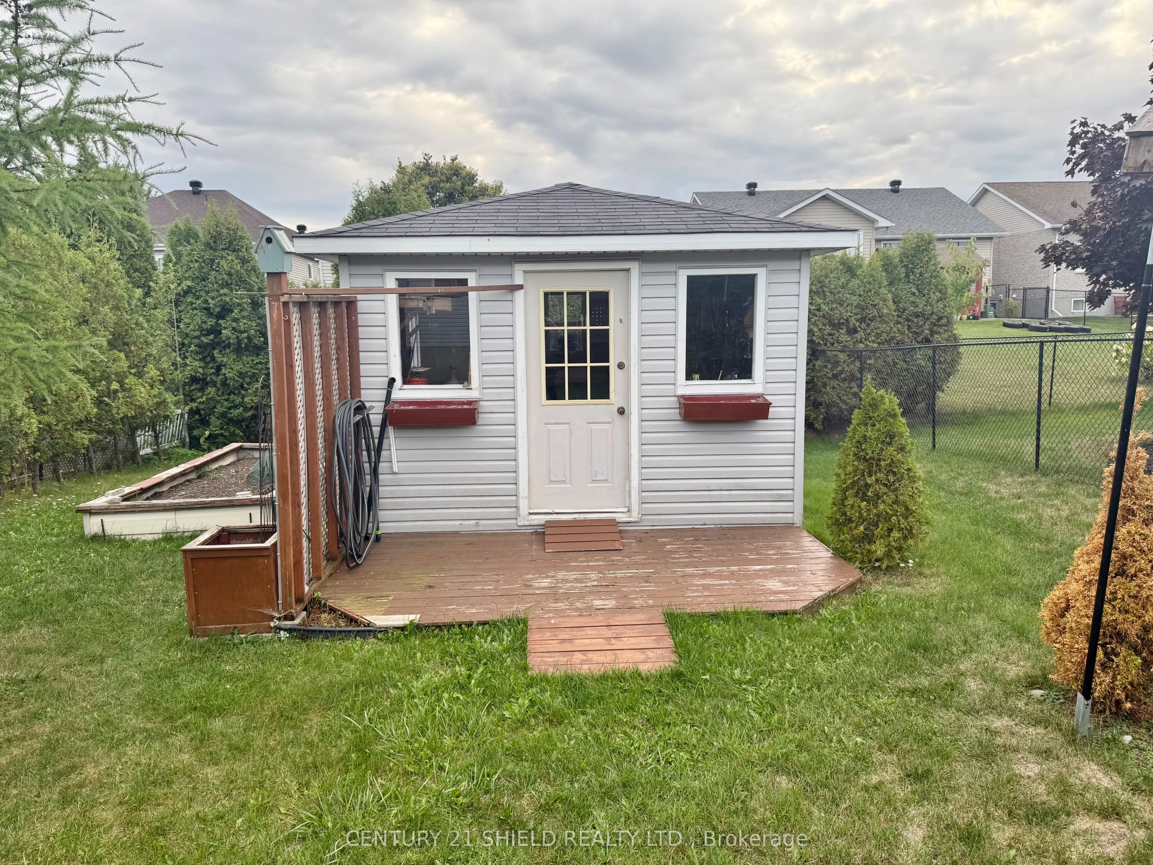 382 Ellen Avenue