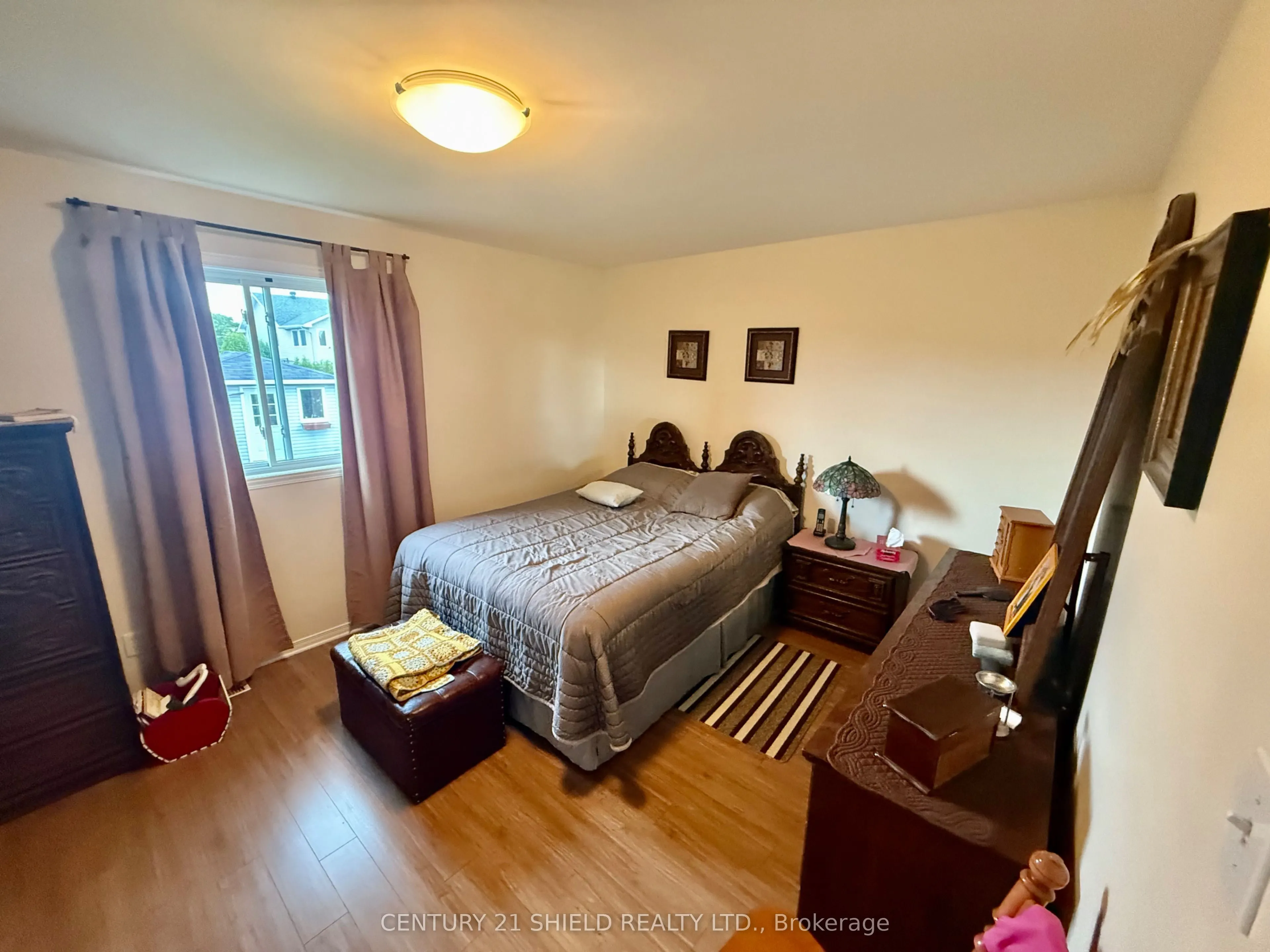 382 Ellen Avenue