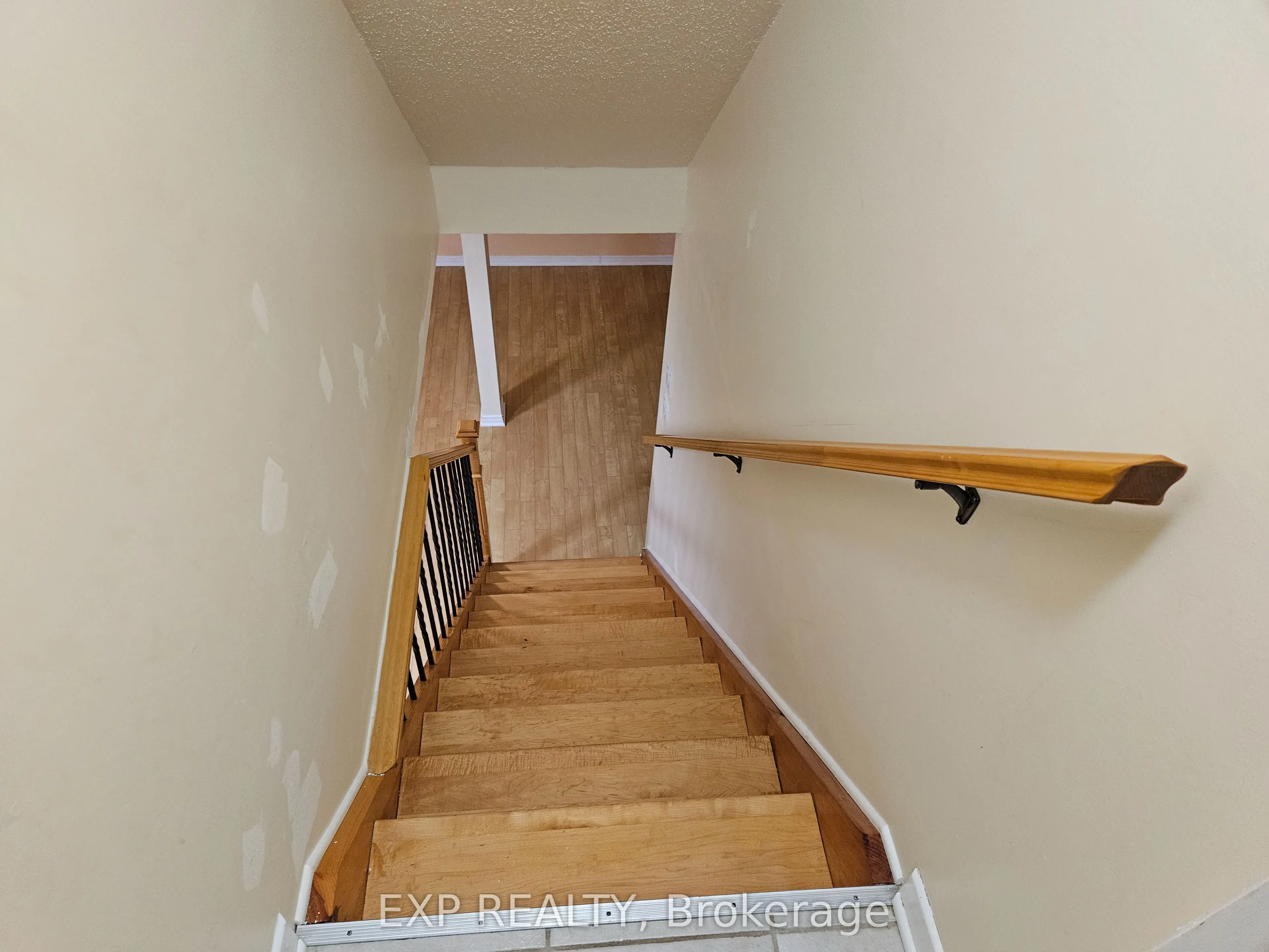 66 Queensline Drive