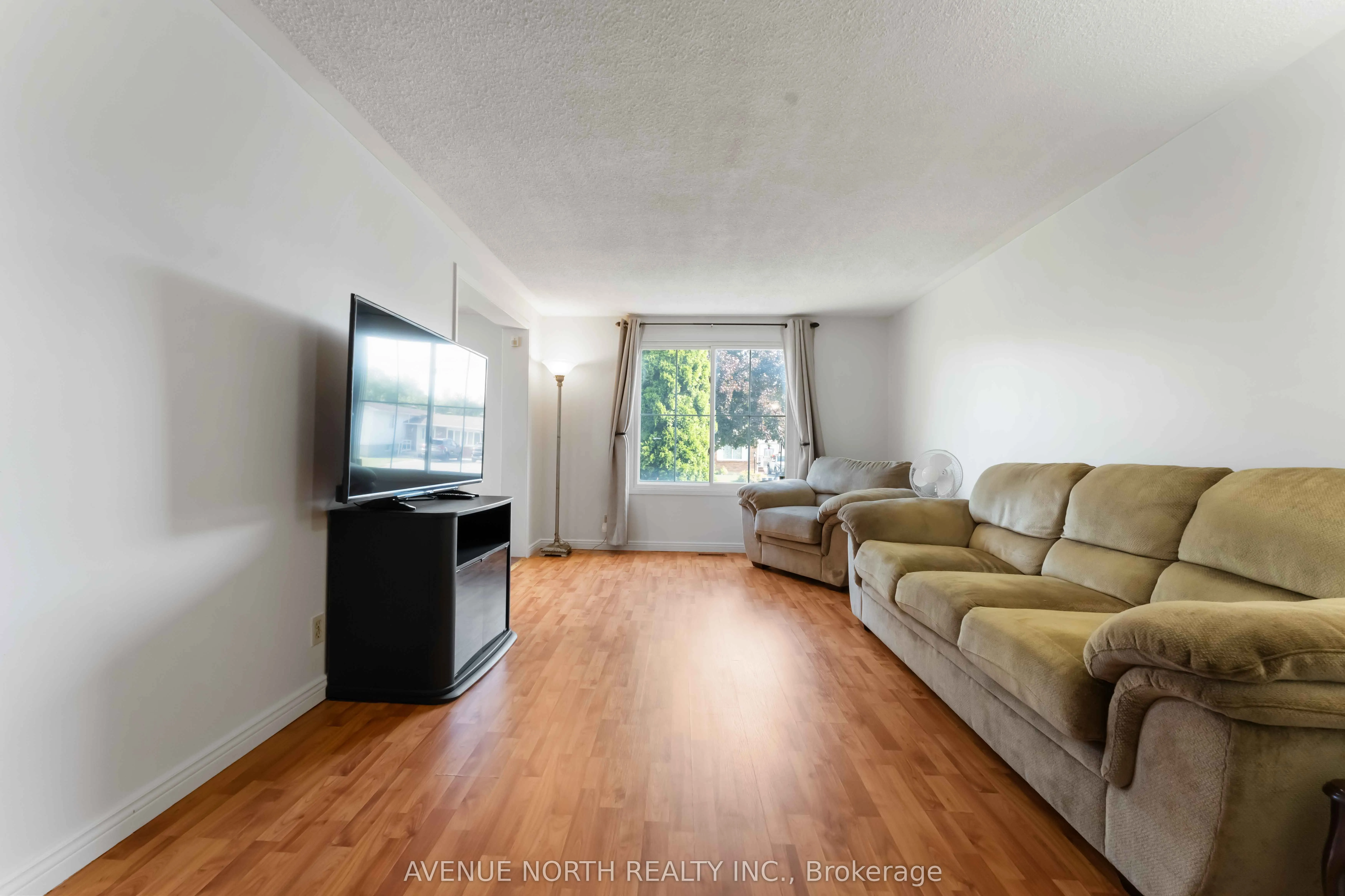2178 Erinbrook Crescent