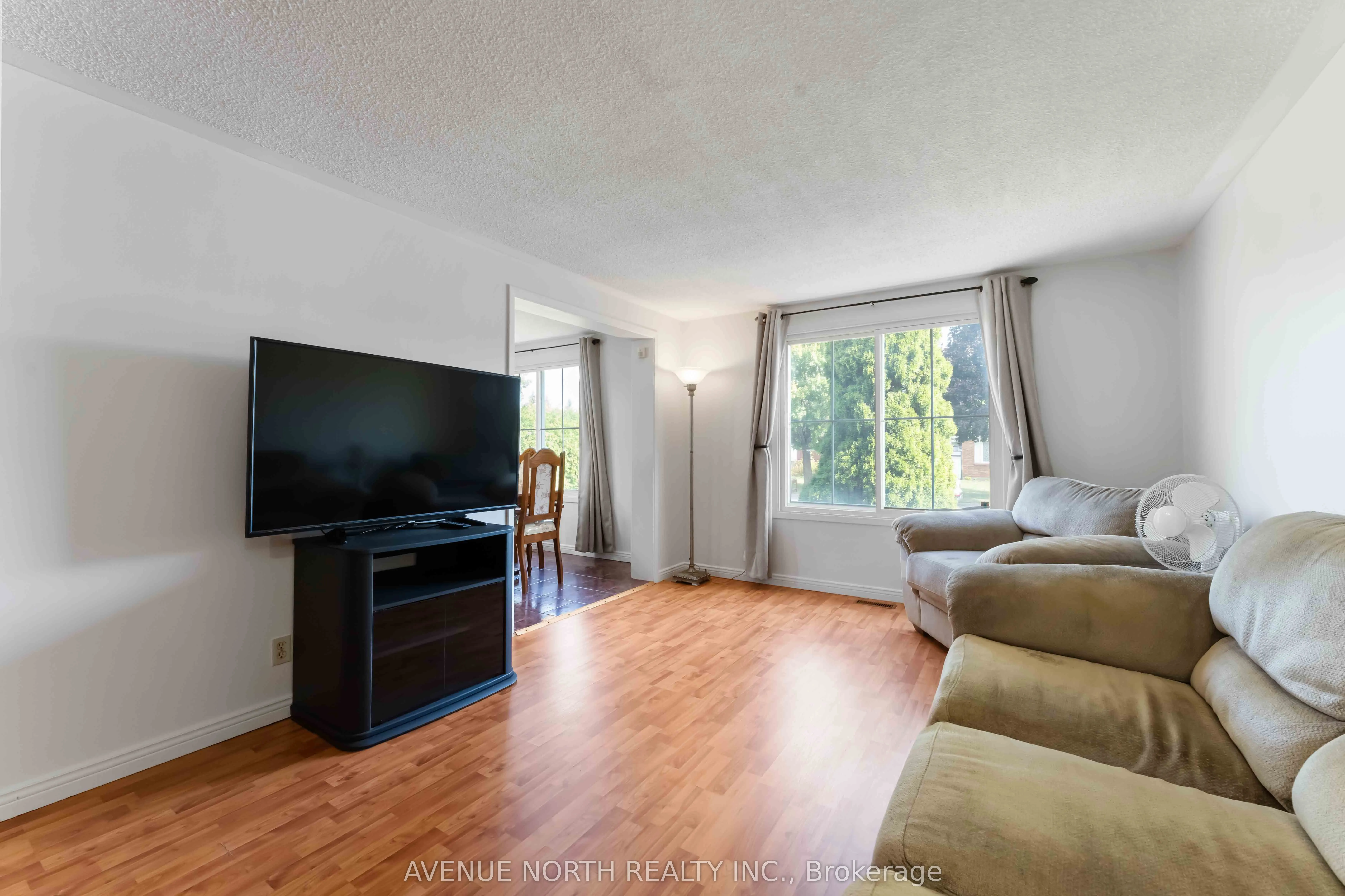 2178 Erinbrook Crescent
