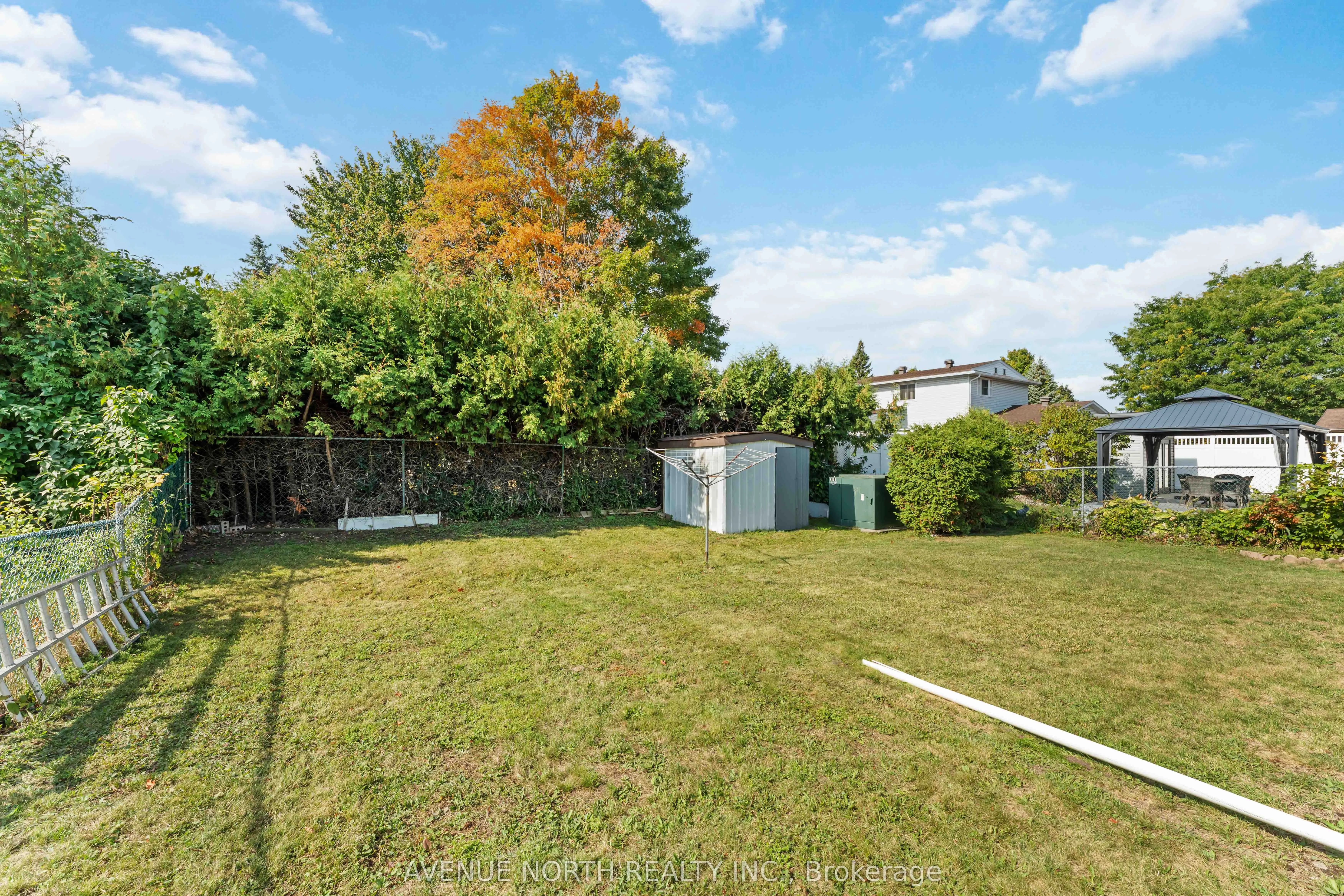 2178 Erinbrook Crescent