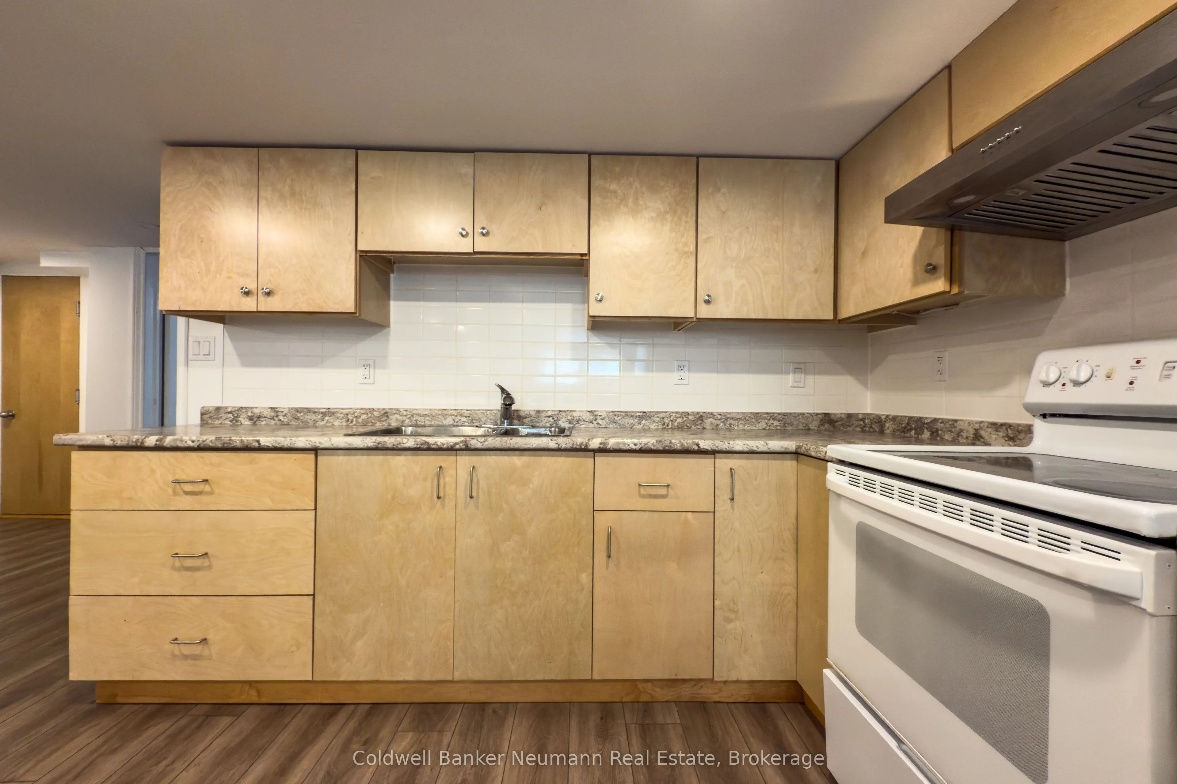 18 Forest Hill Drive, #Lower