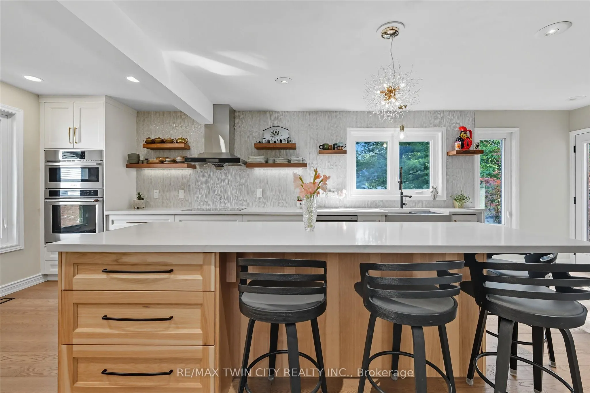 275 Greenbriar Road