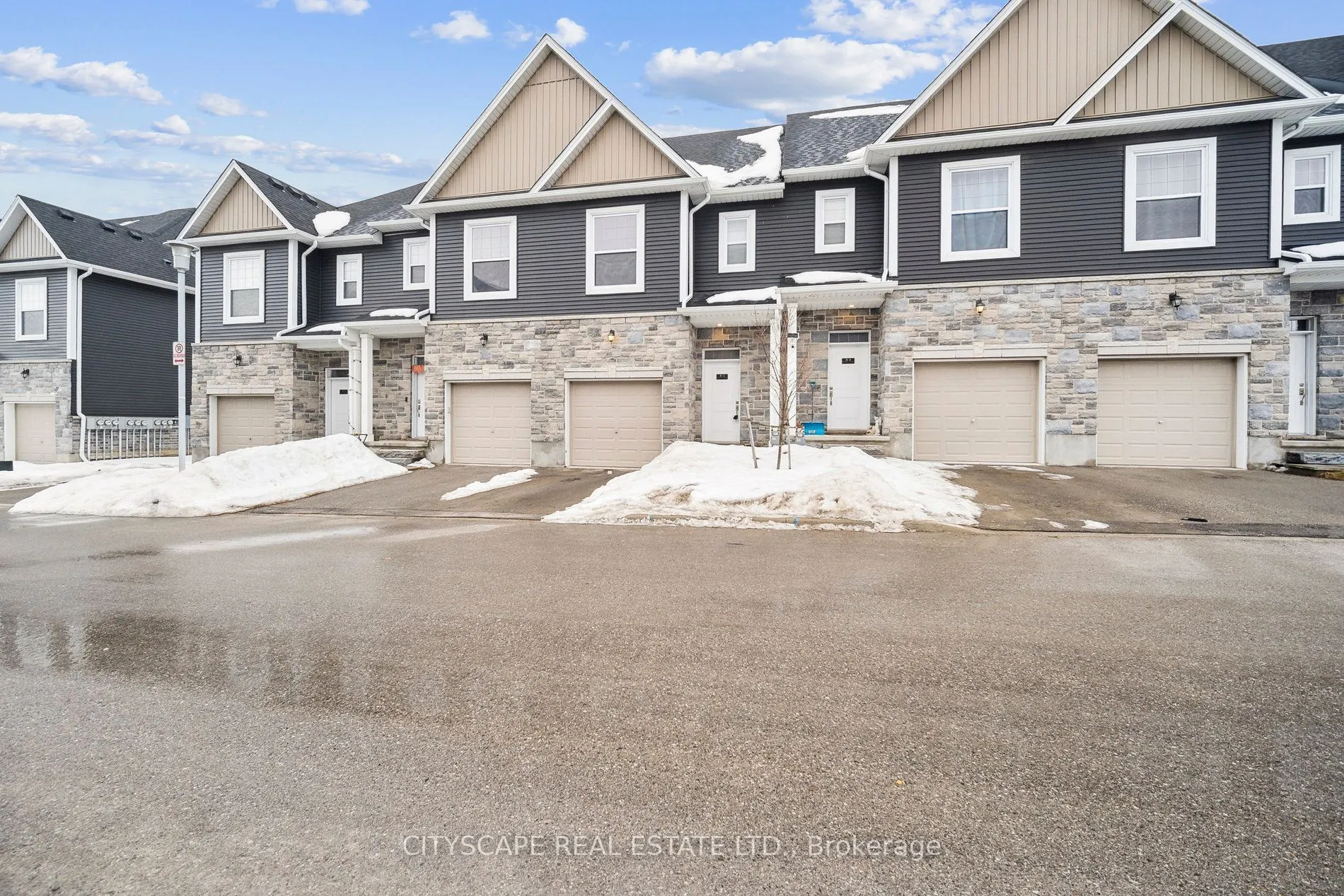 439 Athlone Avenue, #B3