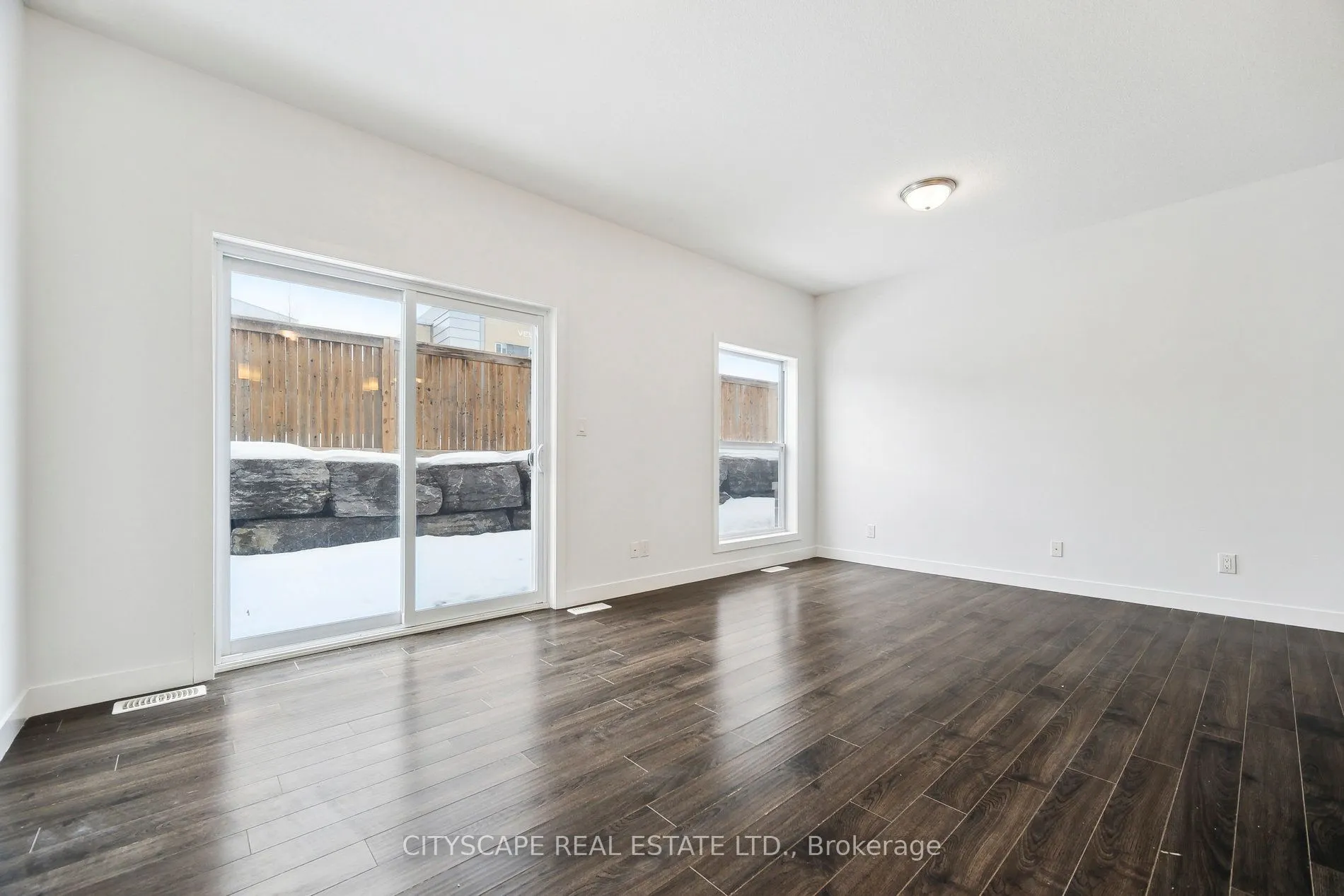 439 Athlone Avenue, #B3