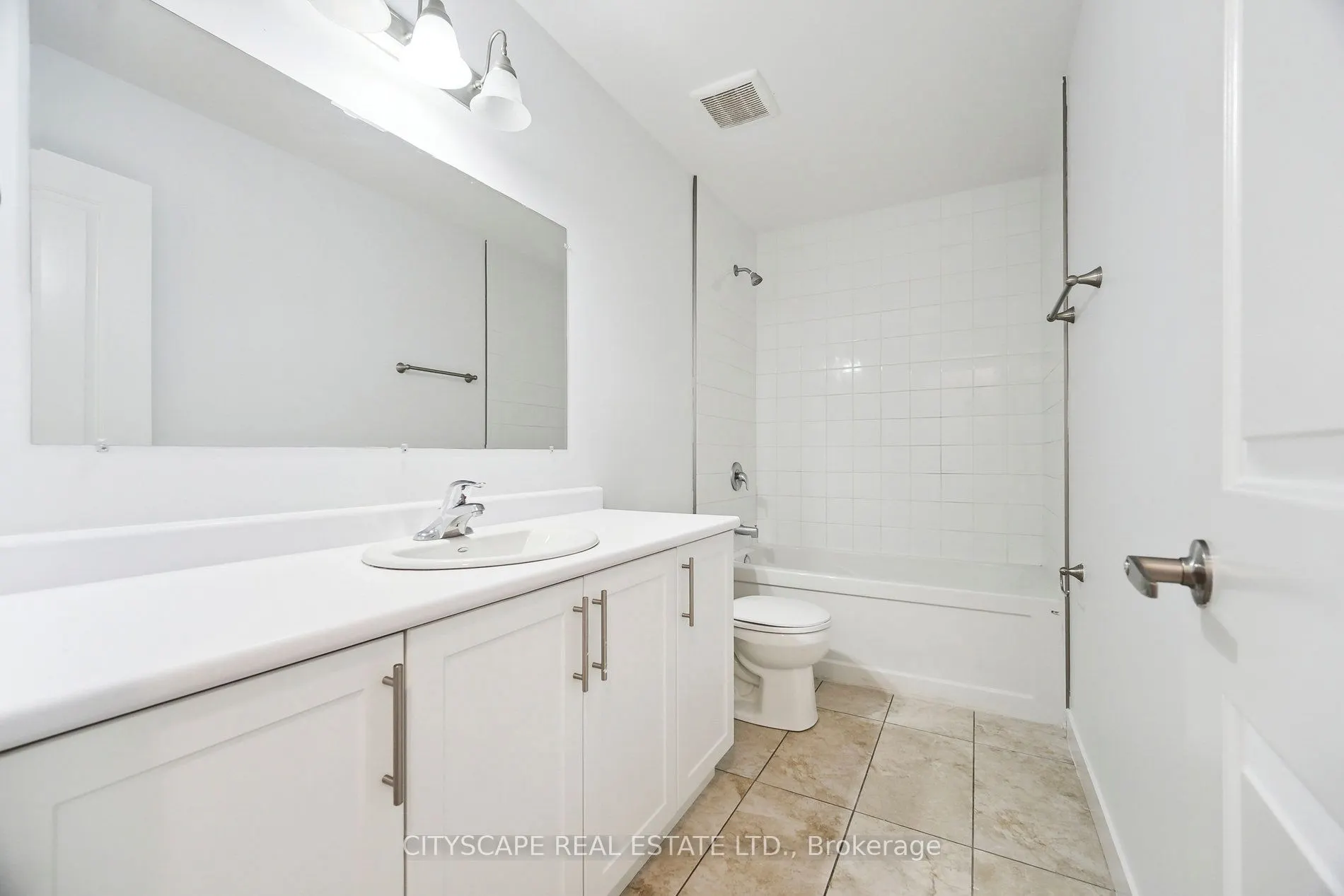 439 Athlone Avenue, #B3