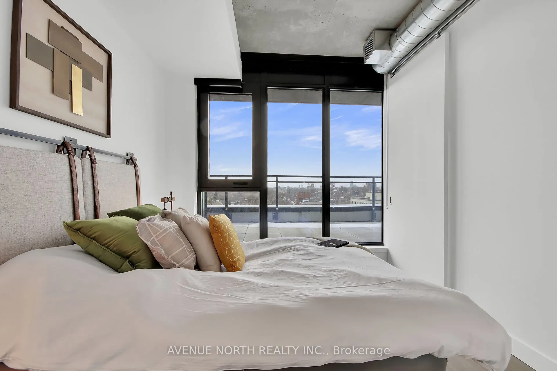 10 JAMES Street, #809