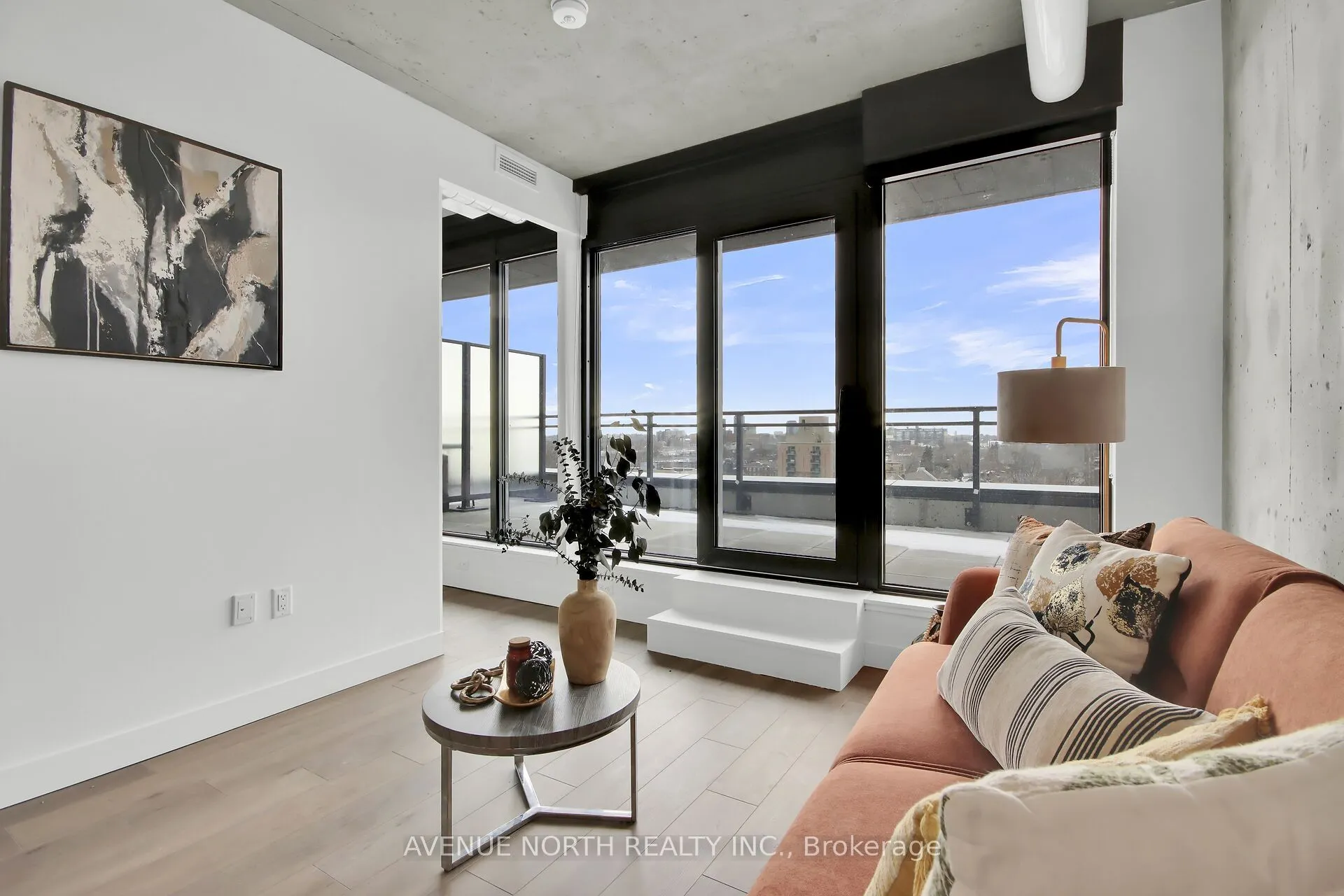 10 JAMES Street, #809
