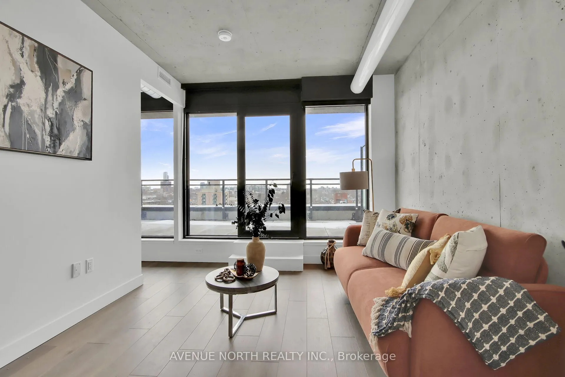 10 JAMES Street, #809
