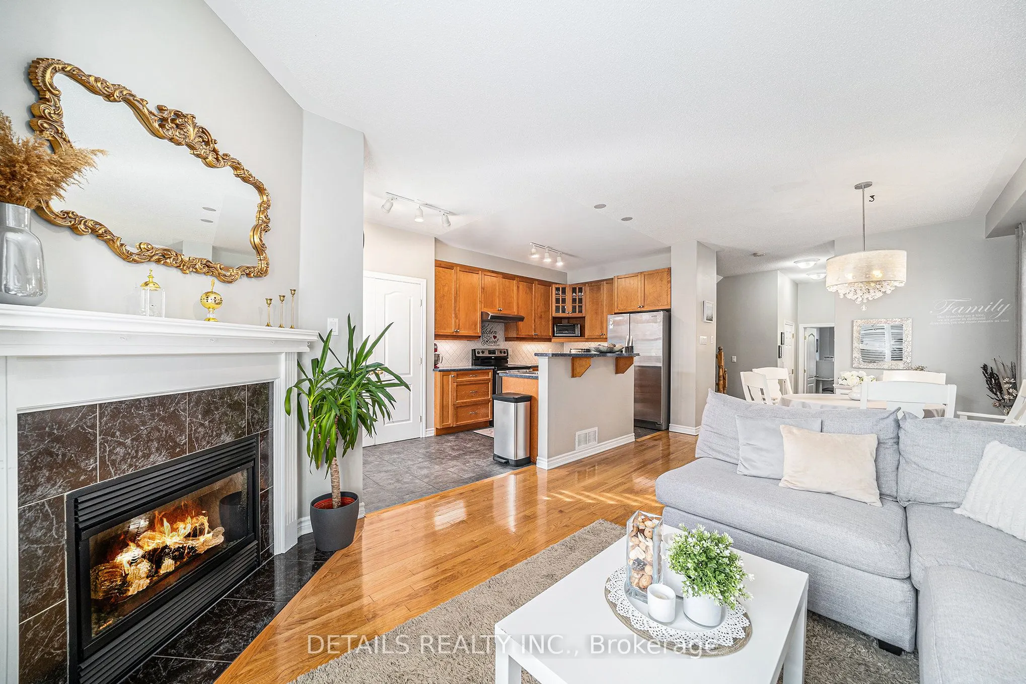 84 Waterbridge Drive S