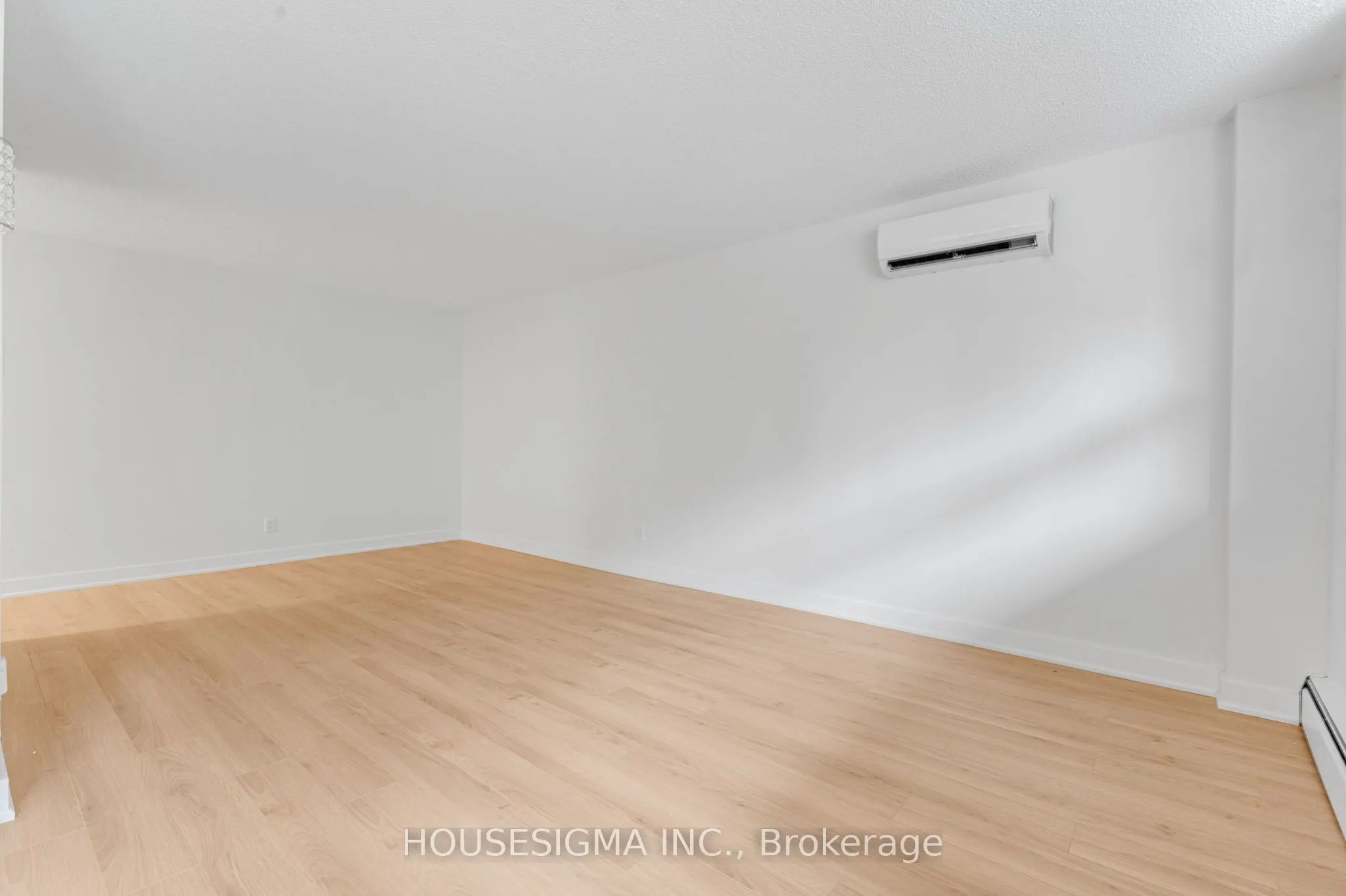 6400 Huggins Street, #305