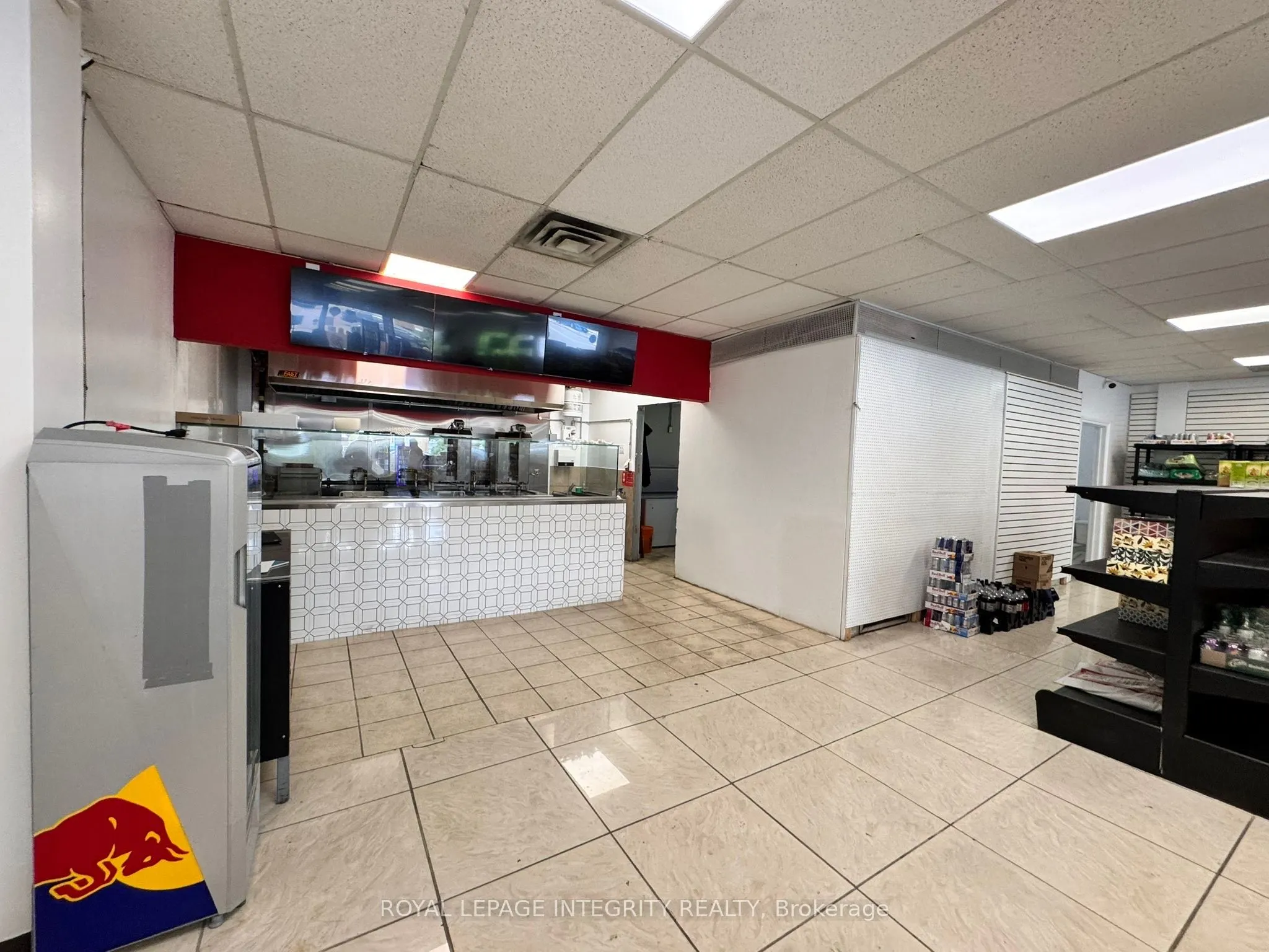 876 Montreal Road