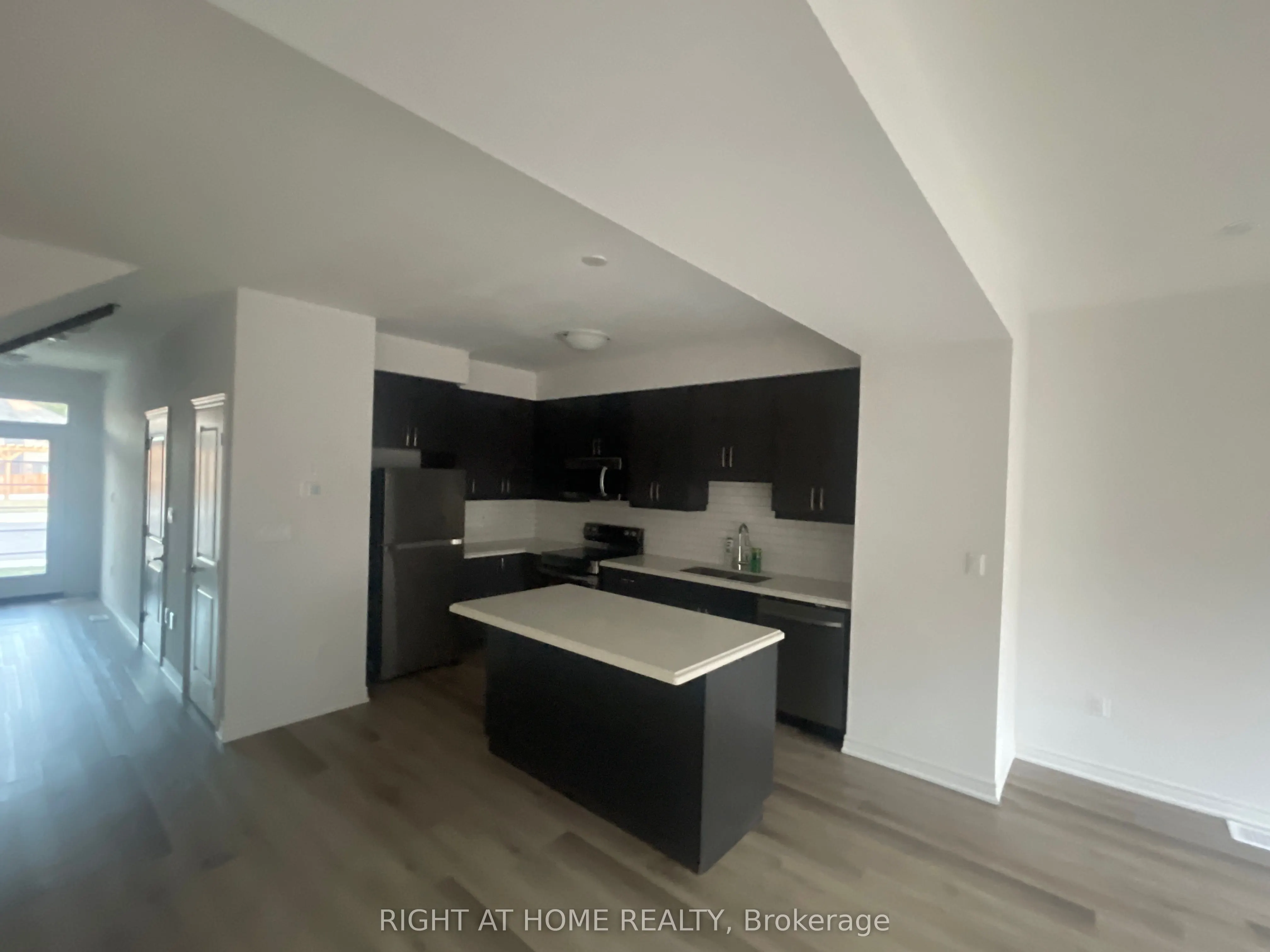 448 Blackburn Drive, #31