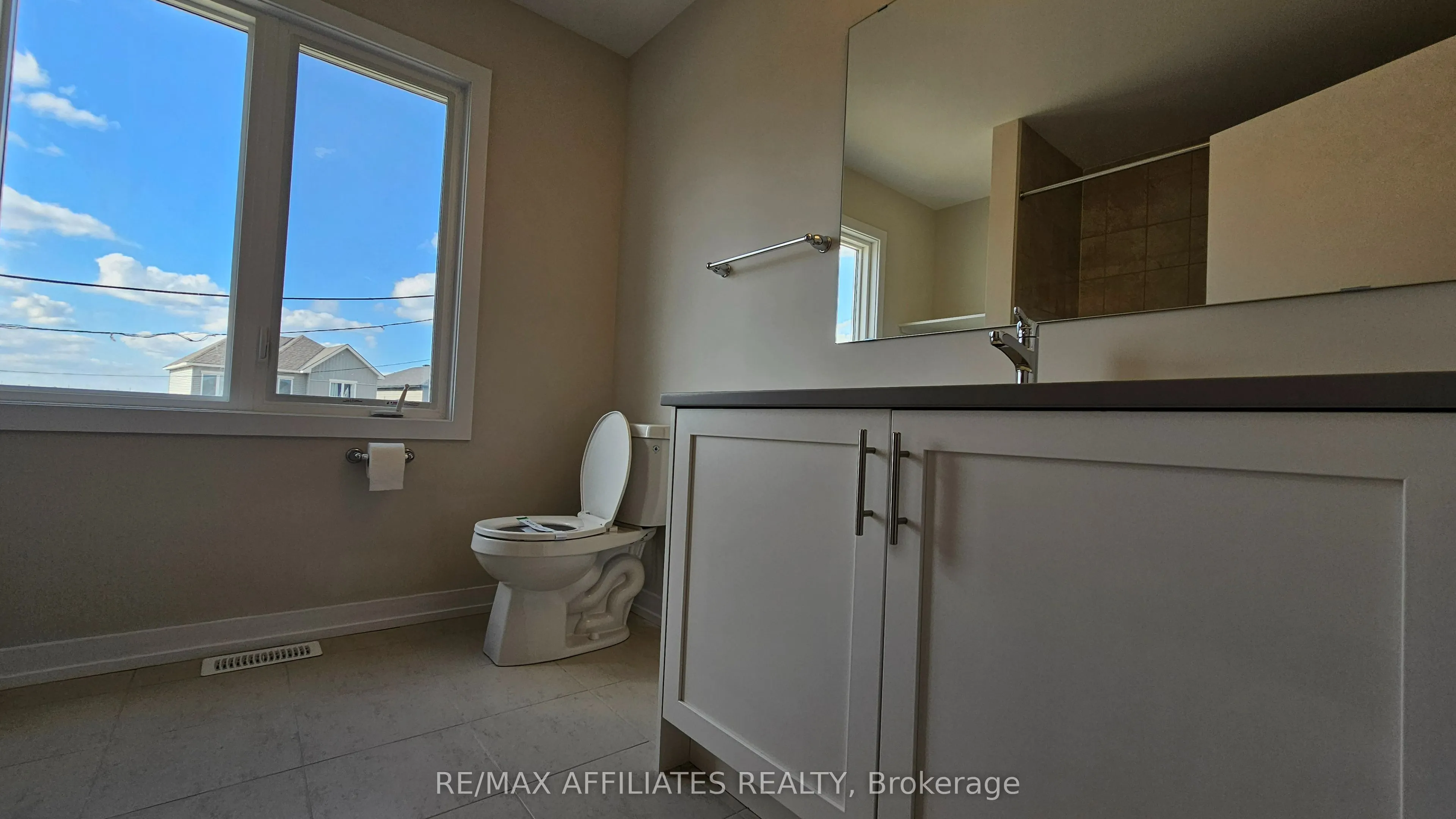 610 Alopex Row