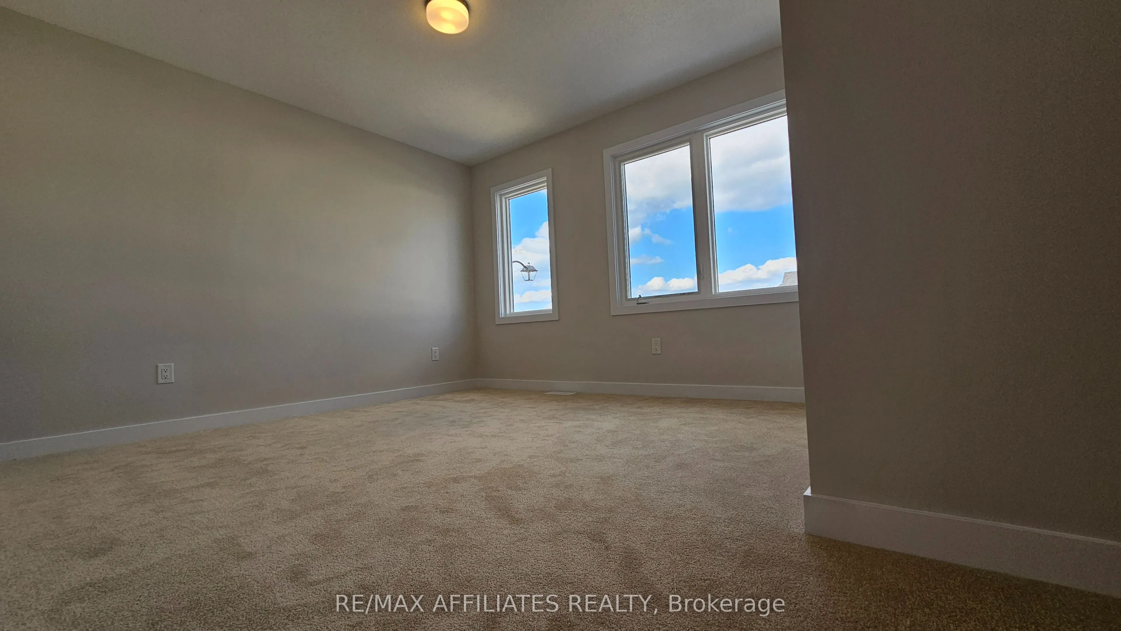 610 Alopex Row