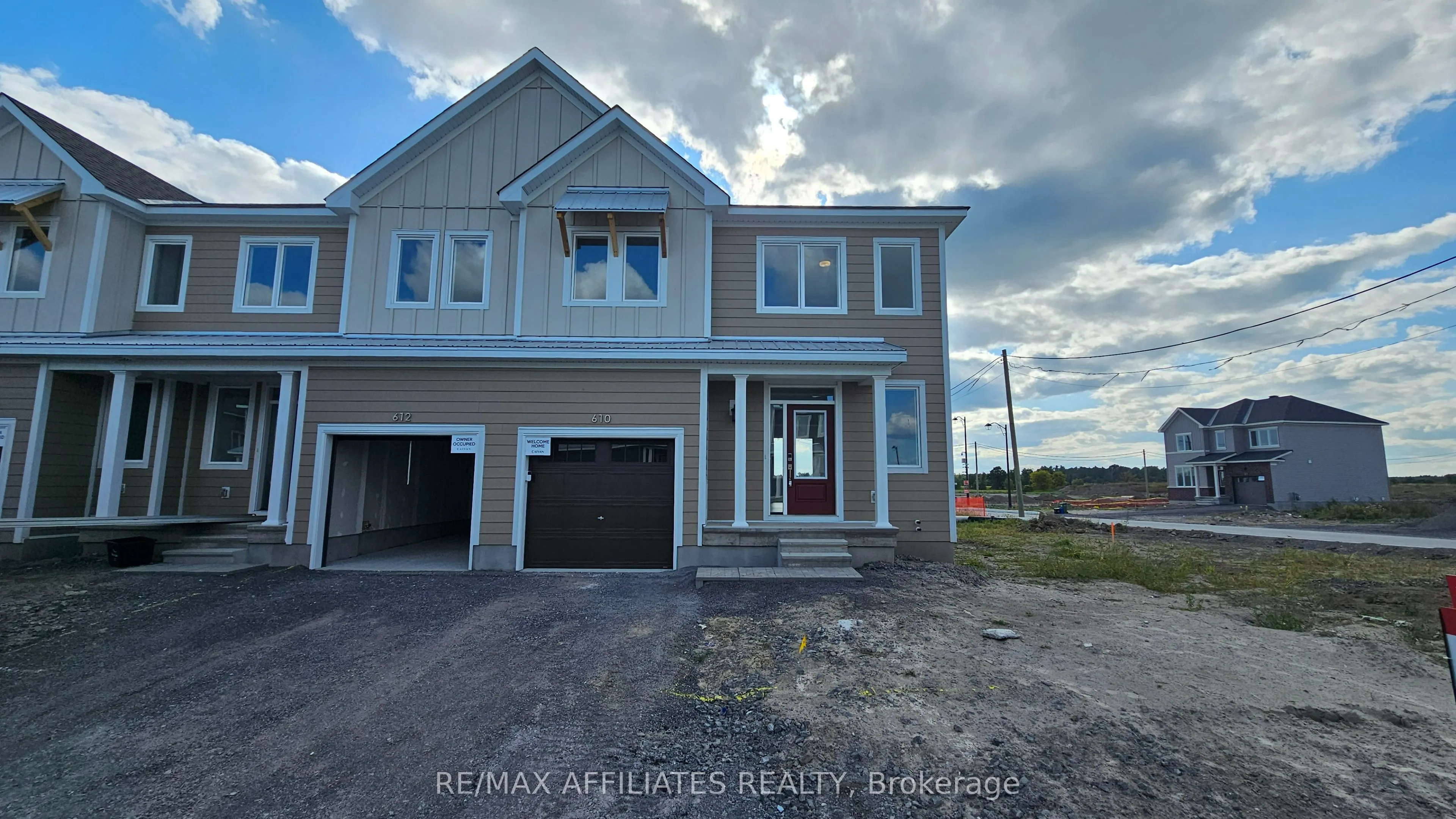 610 Alopex Row