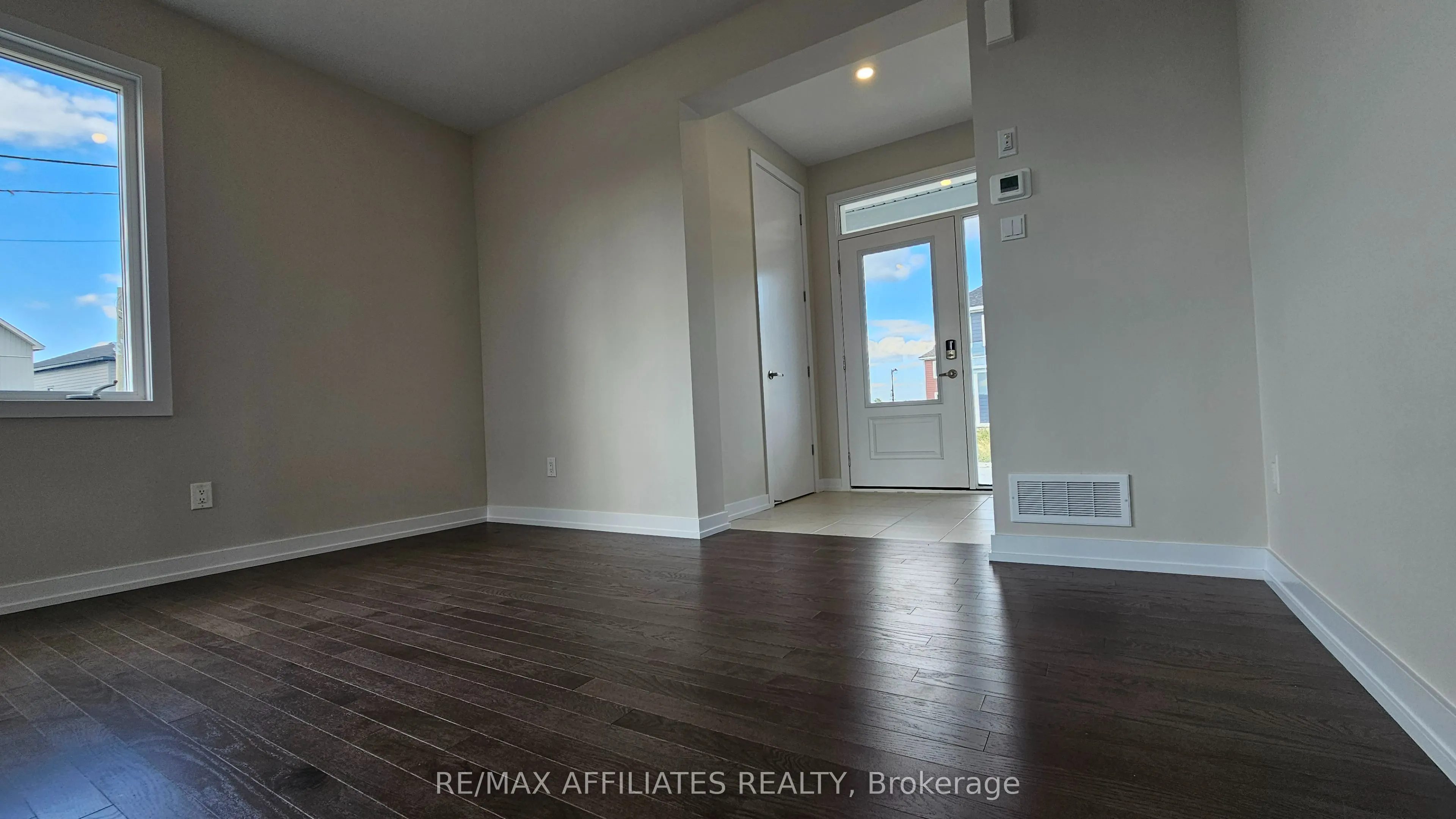 610 Alopex Row