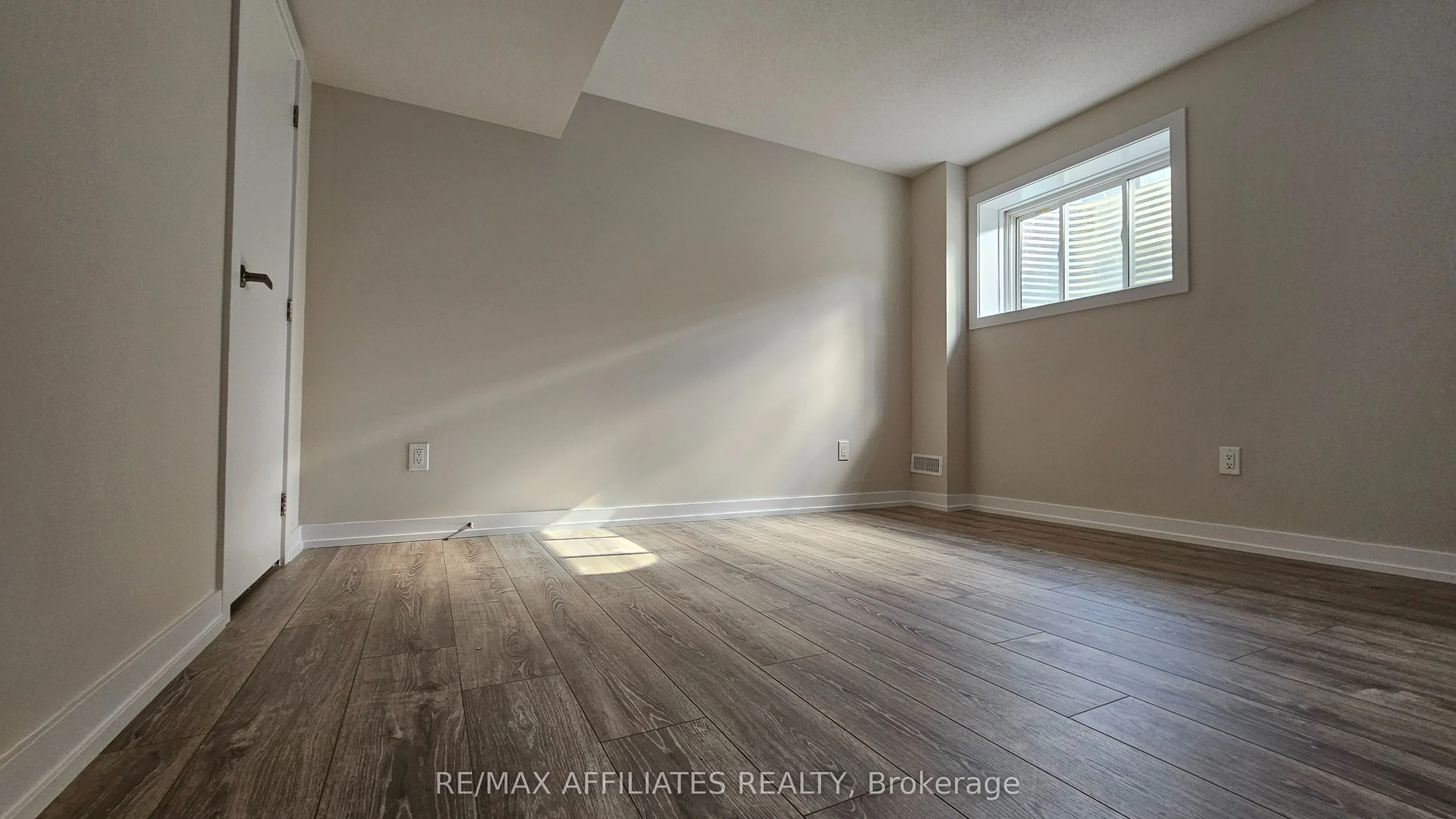 610 Alopex Row