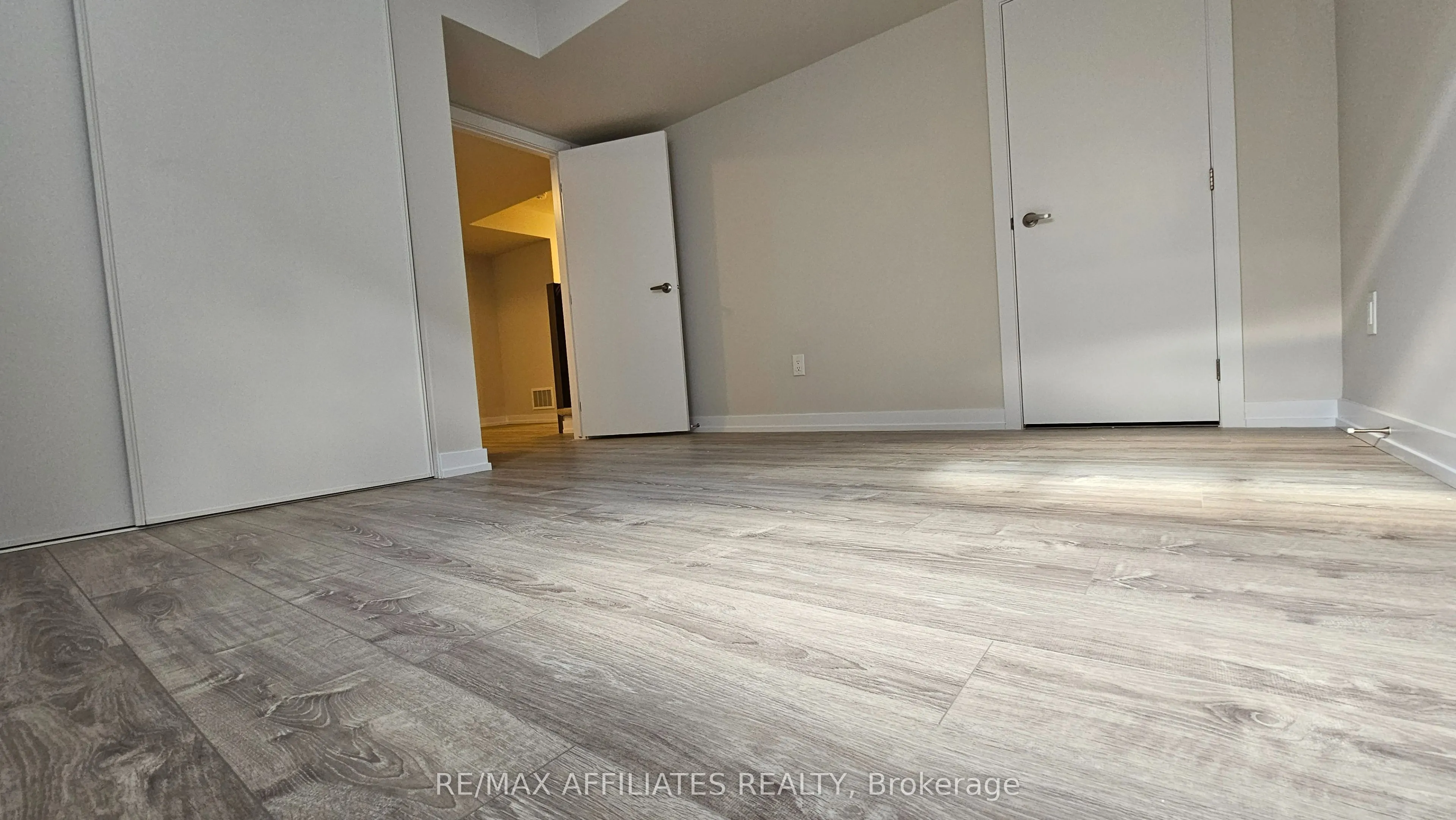 610 Alopex Row