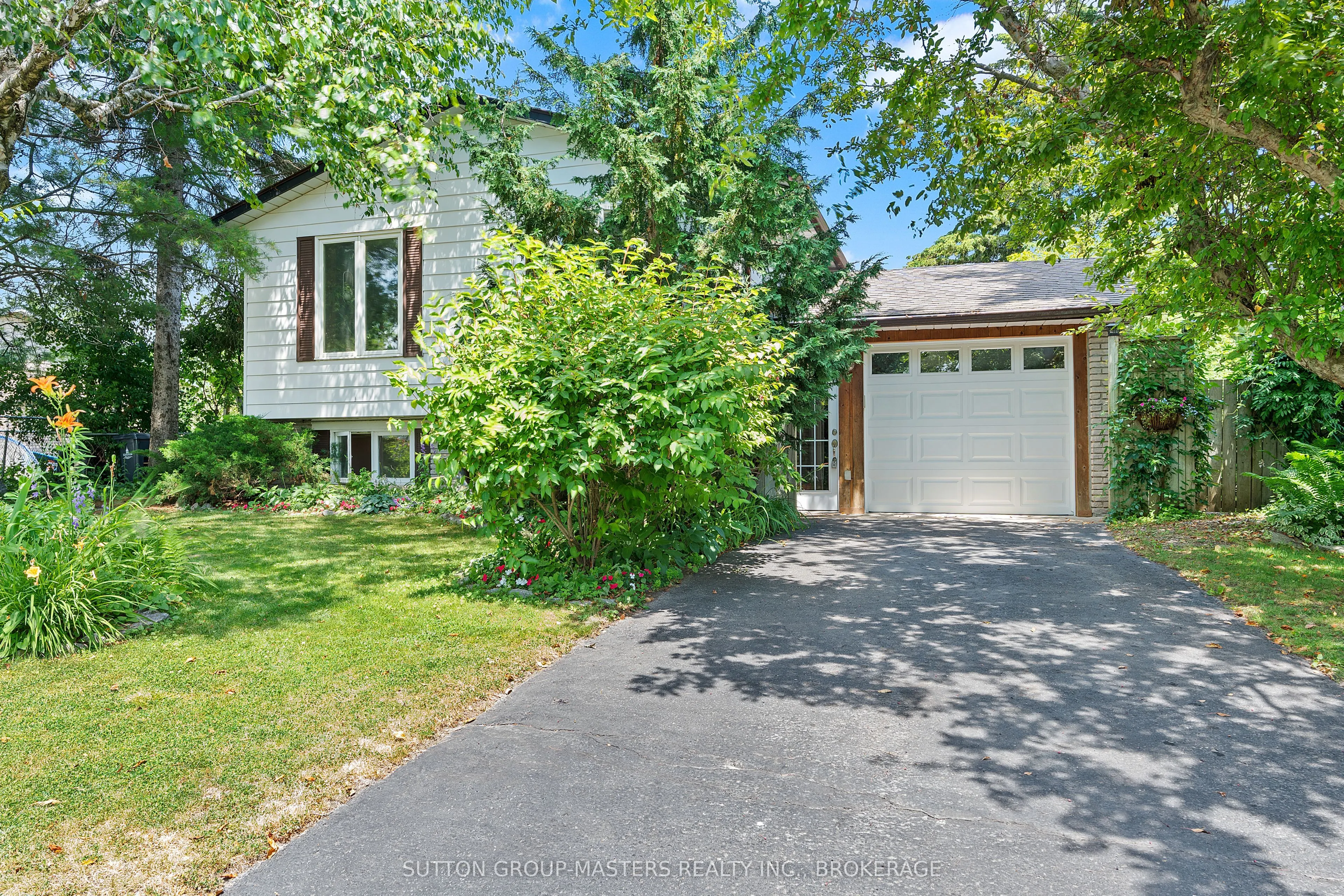 798 Danbury Road