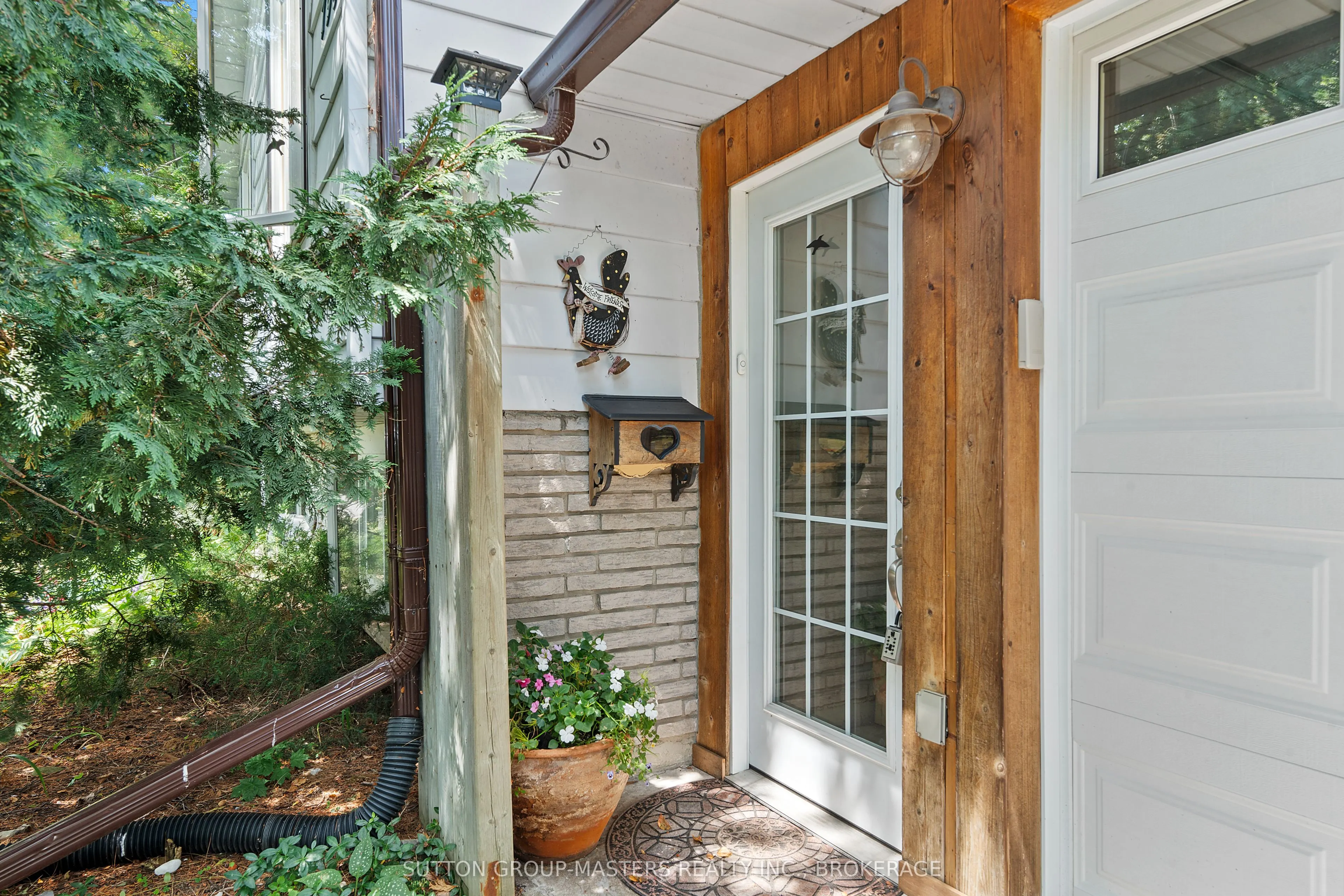 798 Danbury Road