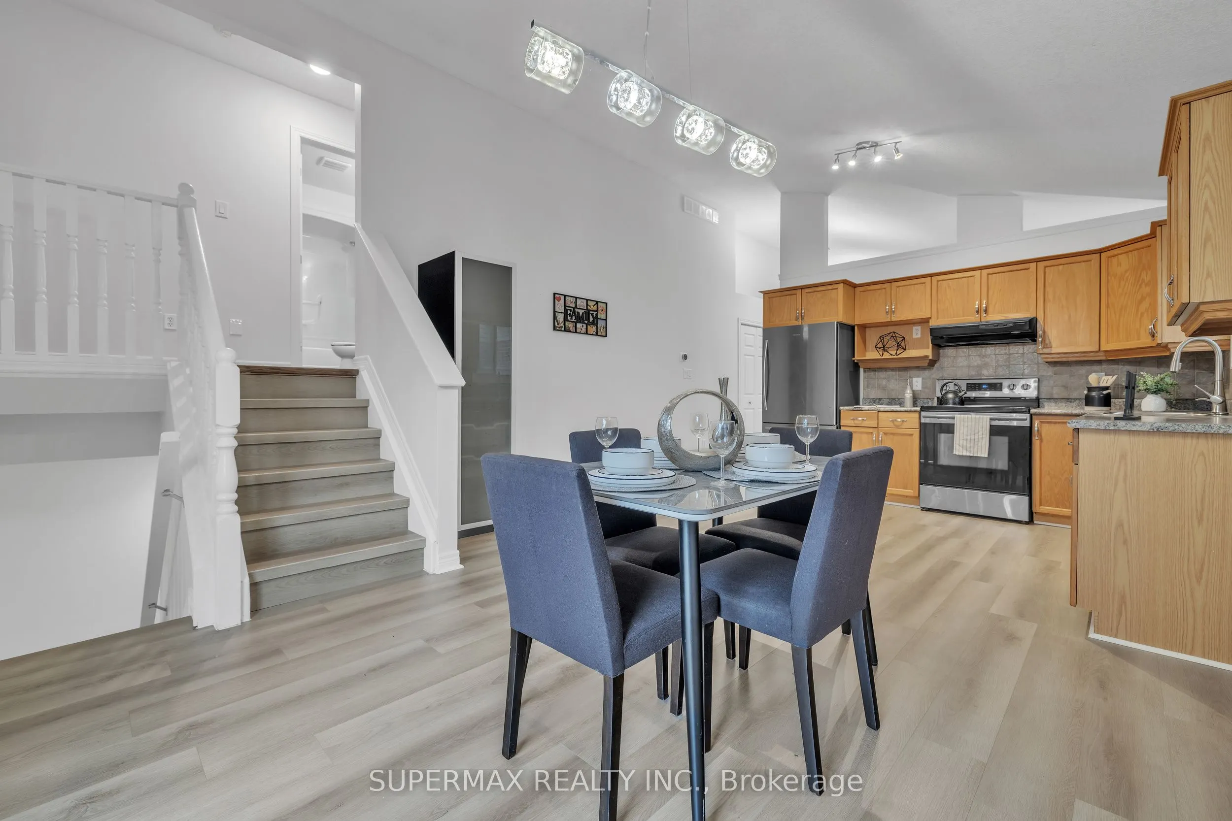93 Hagerman Crescent