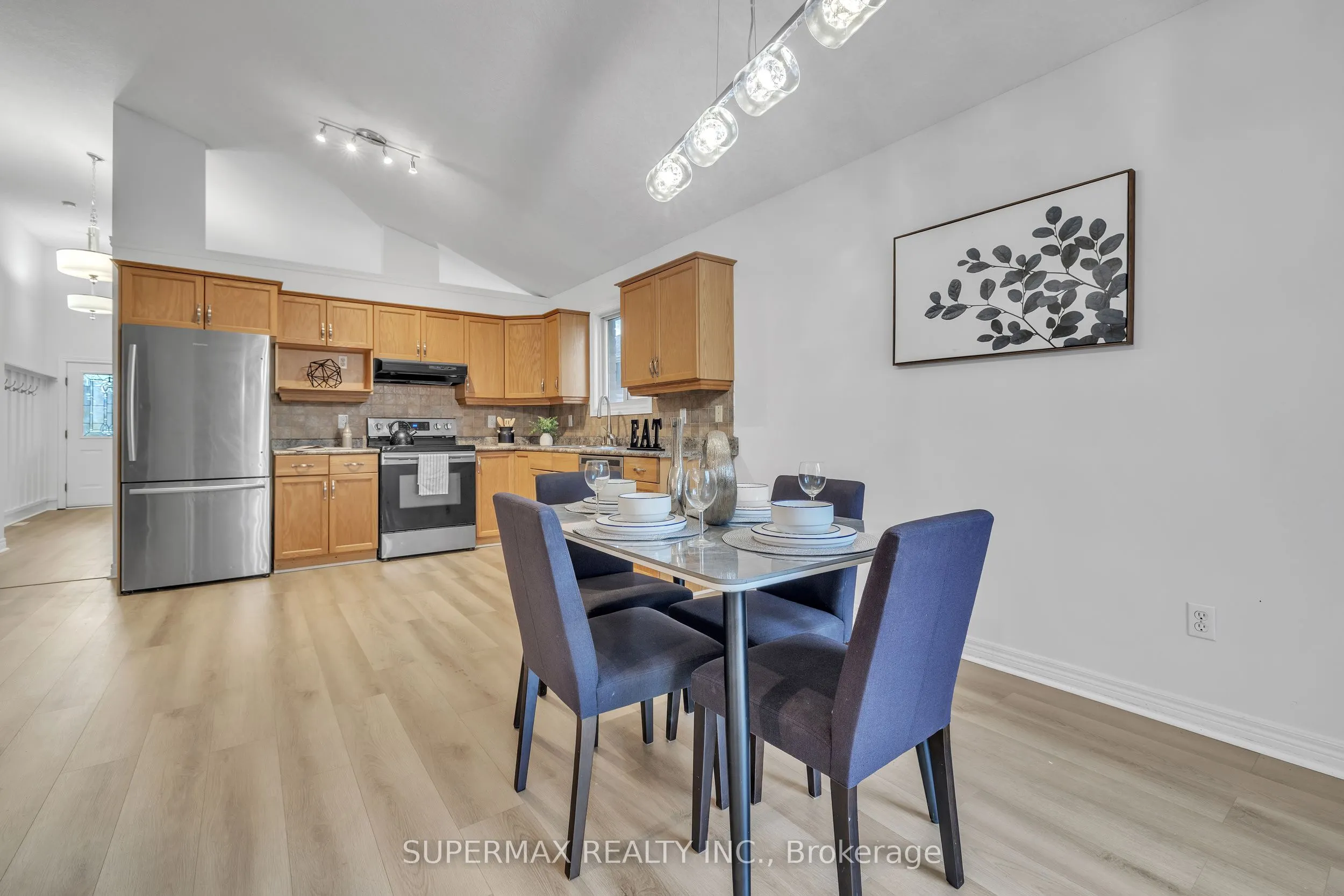 93 Hagerman Crescent