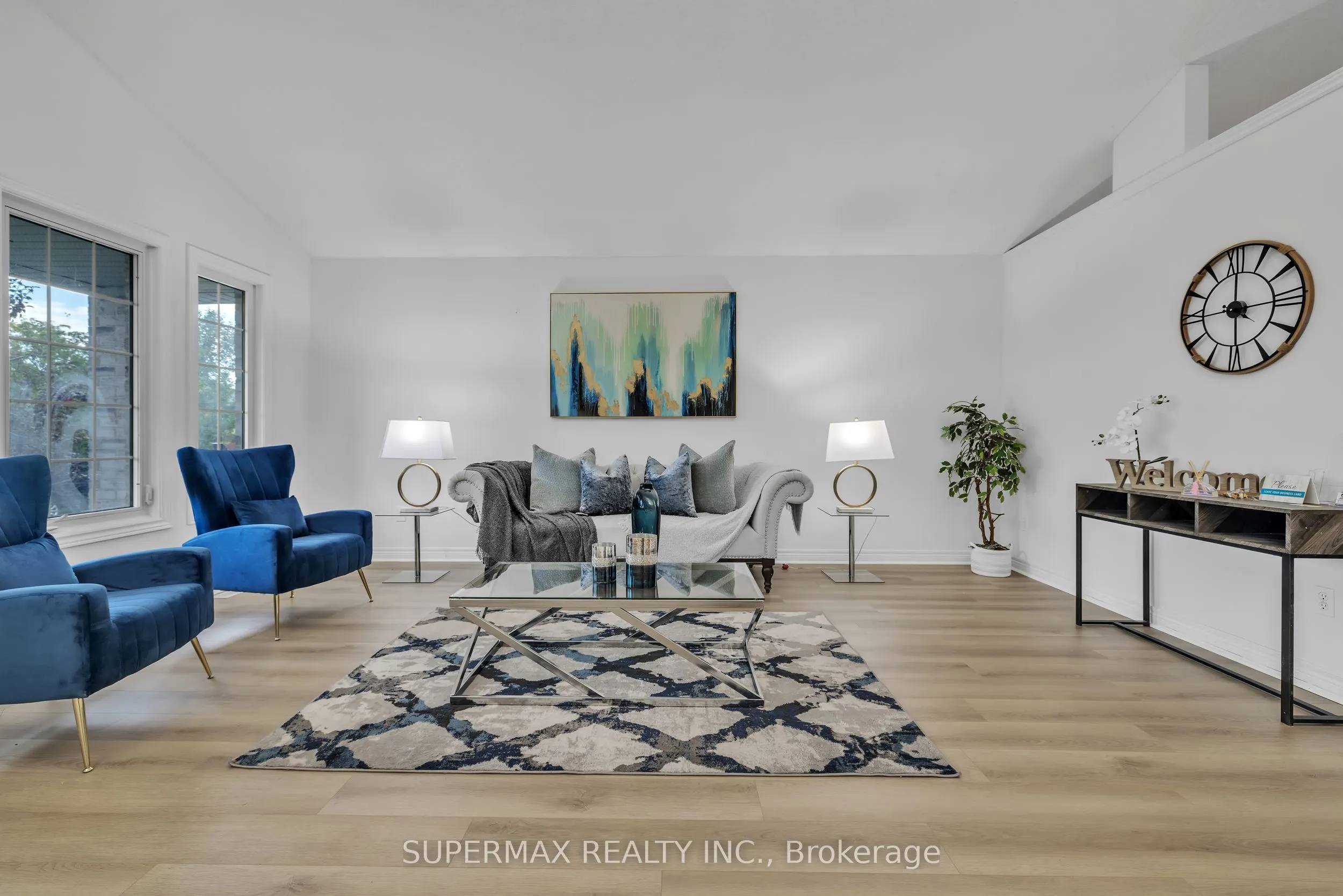 93 Hagerman Crescent