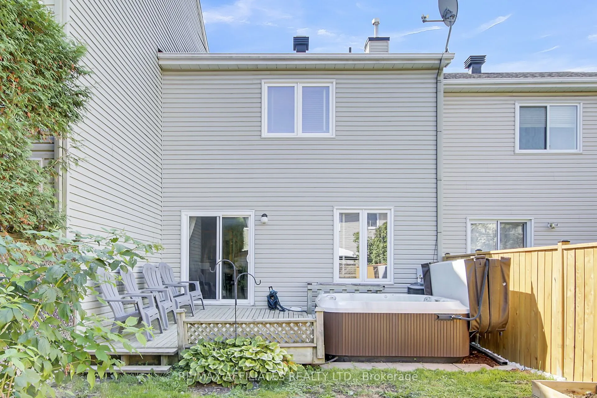 74 Markland Crescent