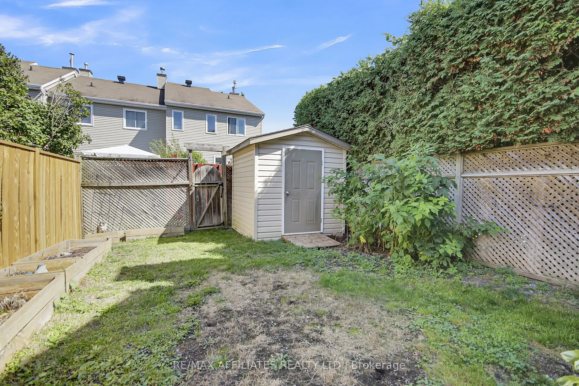 74 Markland Crescent