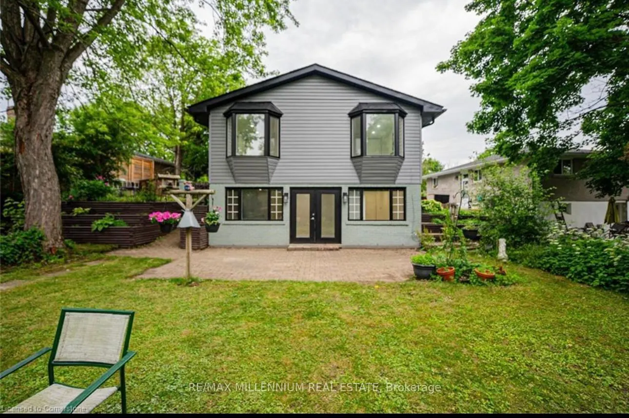 56 Scott Road, #Lower