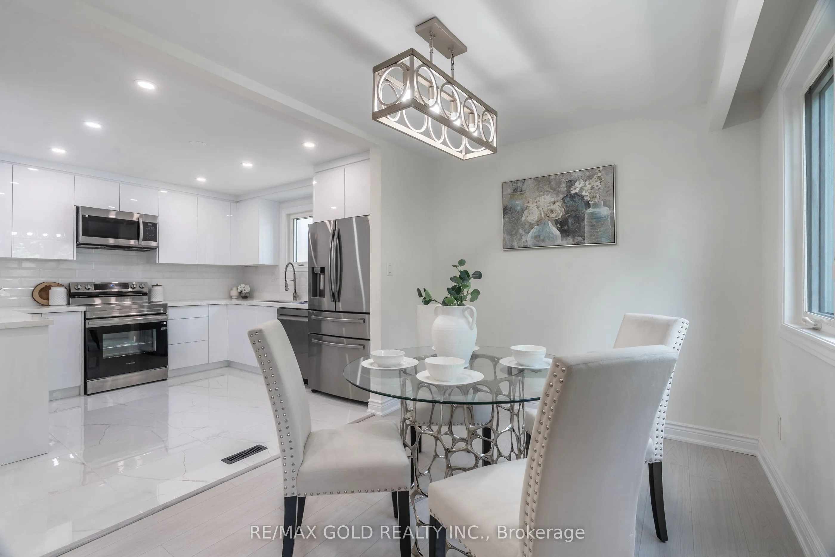 384 Westwood Drive