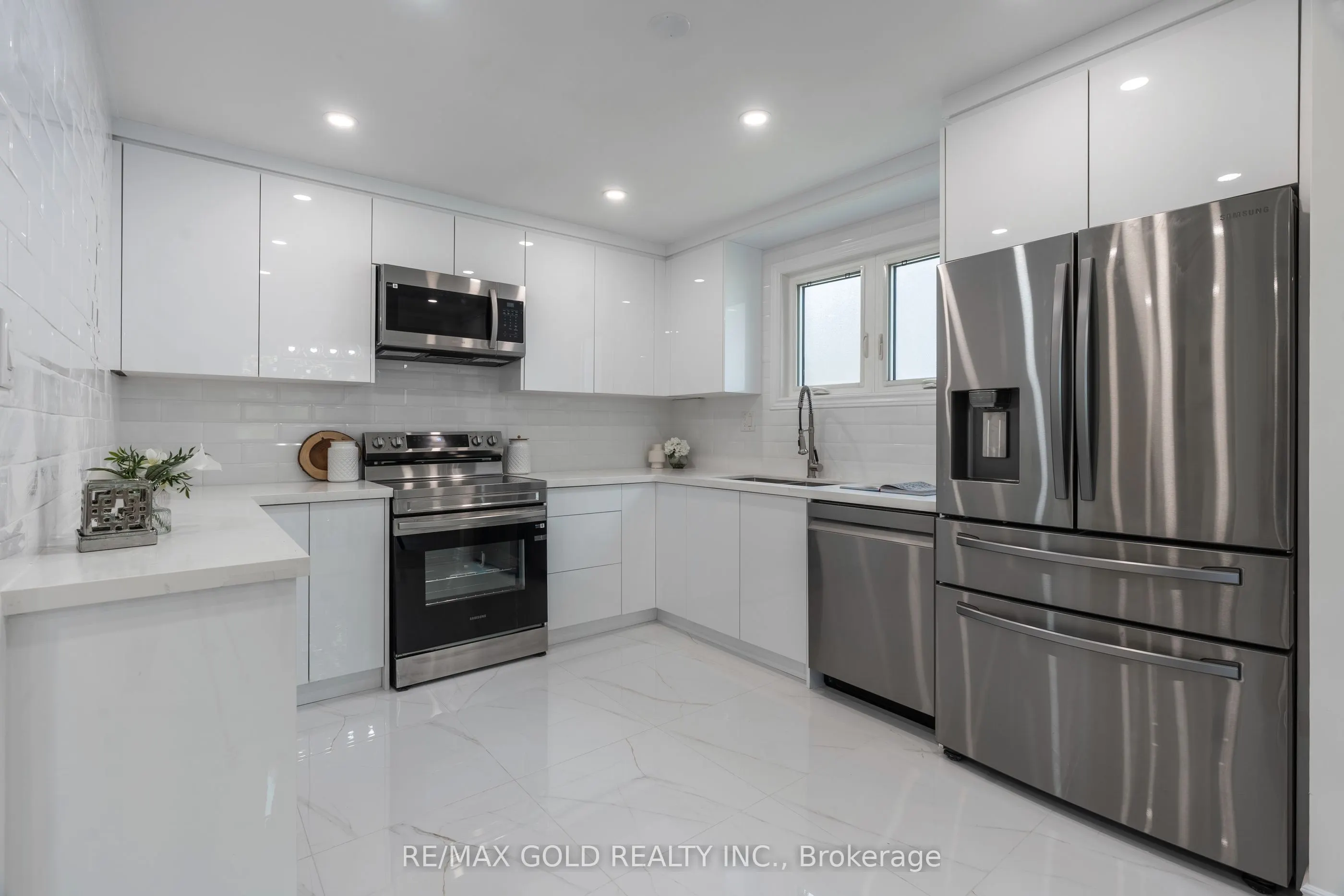 384 Westwood Drive