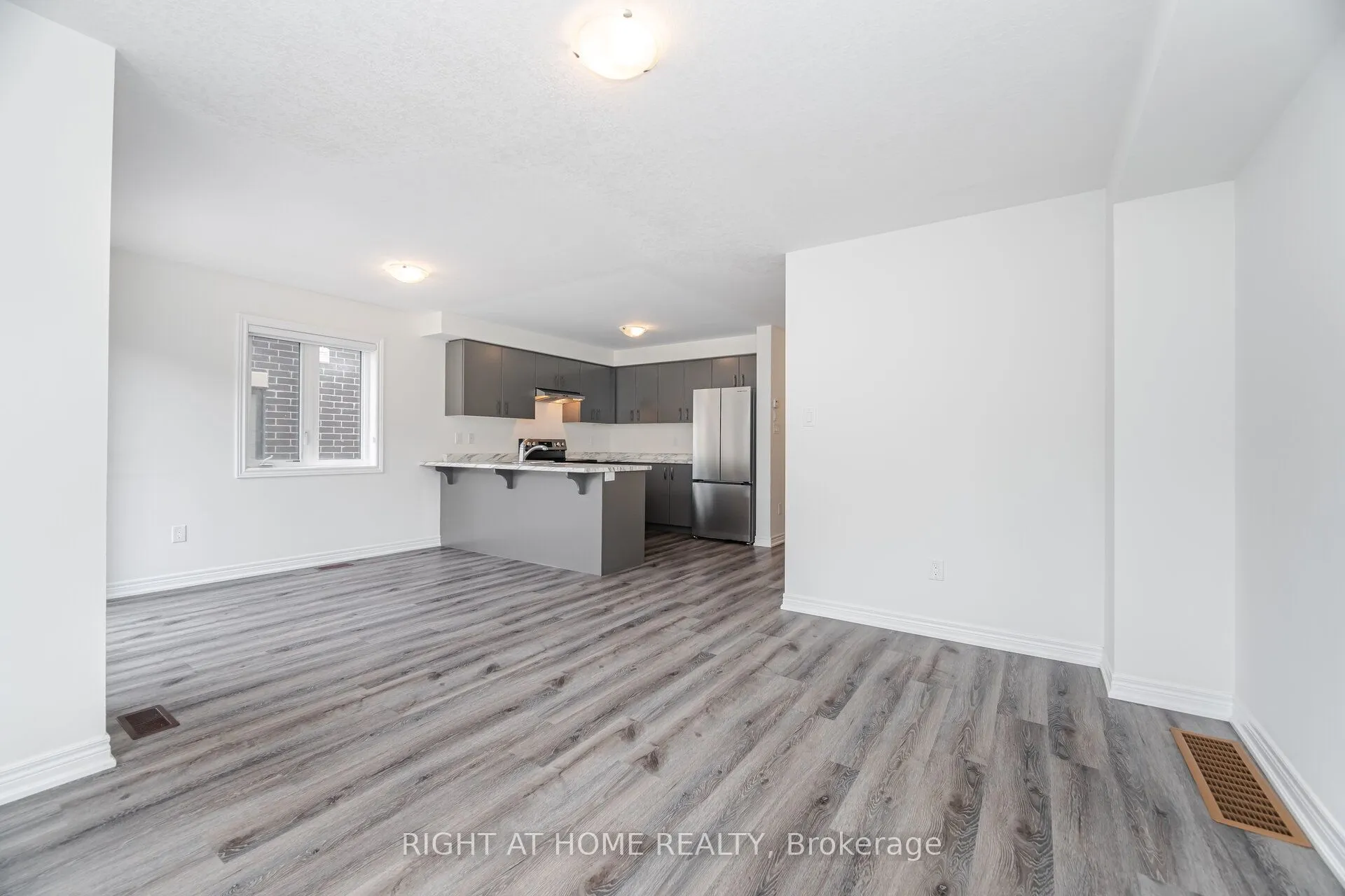 14 Dryden Lane, #100