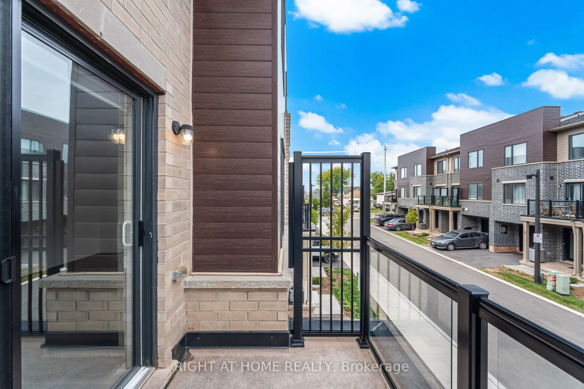 14 Dryden Lane, #100